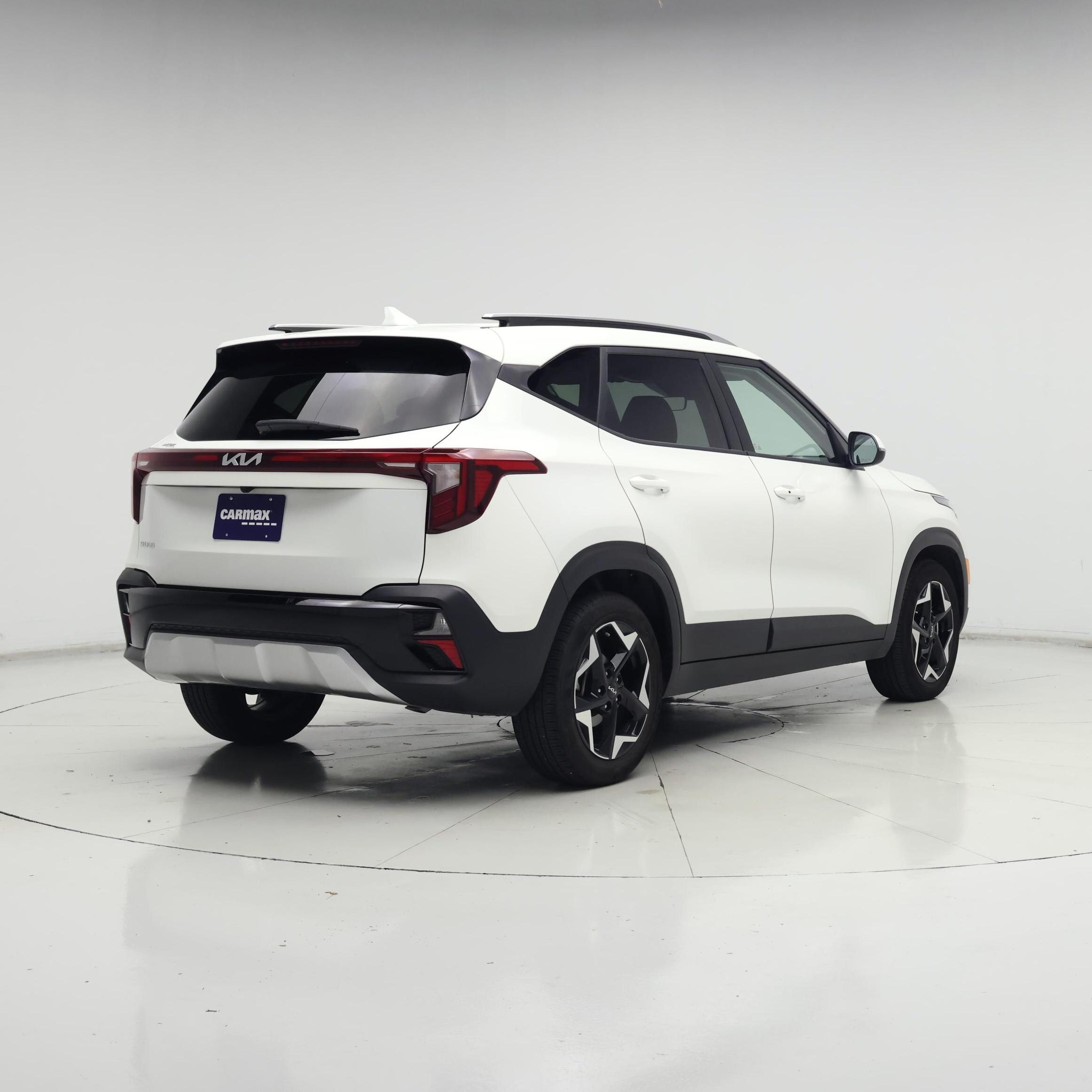 Thumbnail: 2025 Kia Seltos - 8