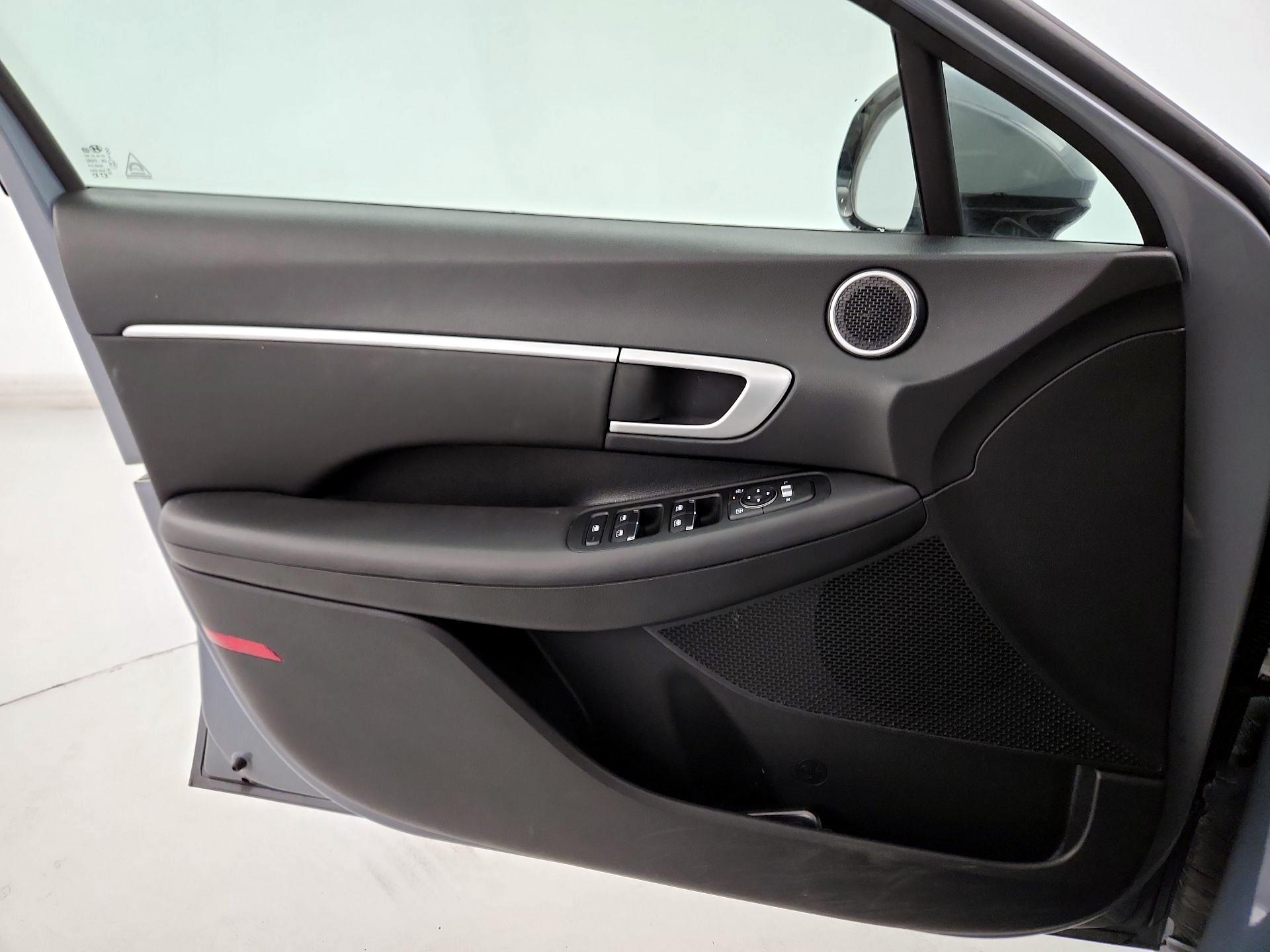 Thumbnail: 2025 Hyundai Sonata - 12