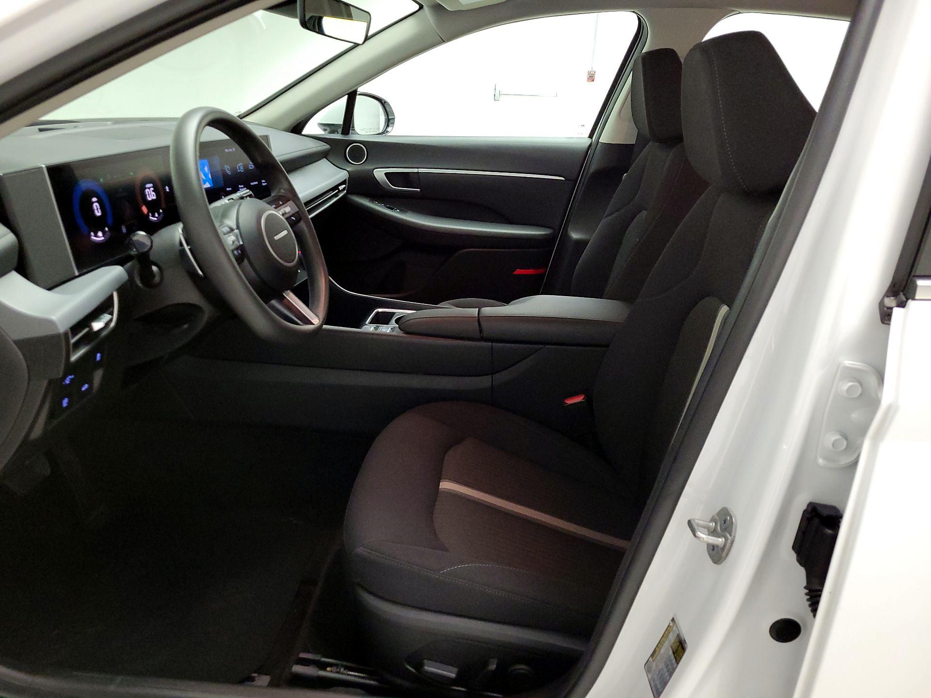 Thumbnail: 2025 Hyundai Sonata - 11