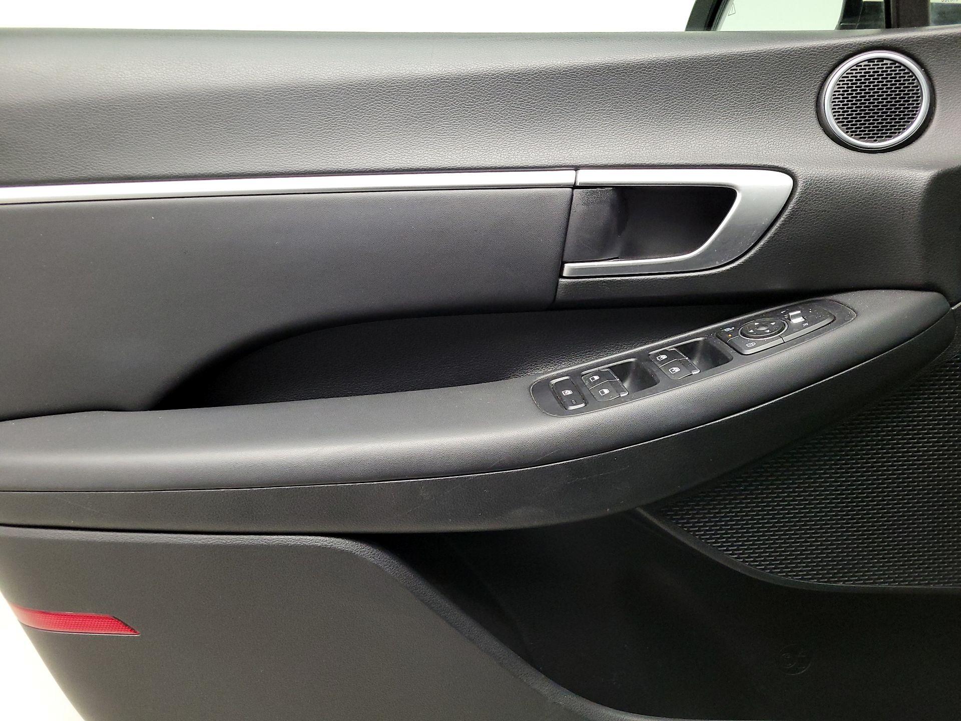 Thumbnail: 2025 Hyundai Sonata - 12