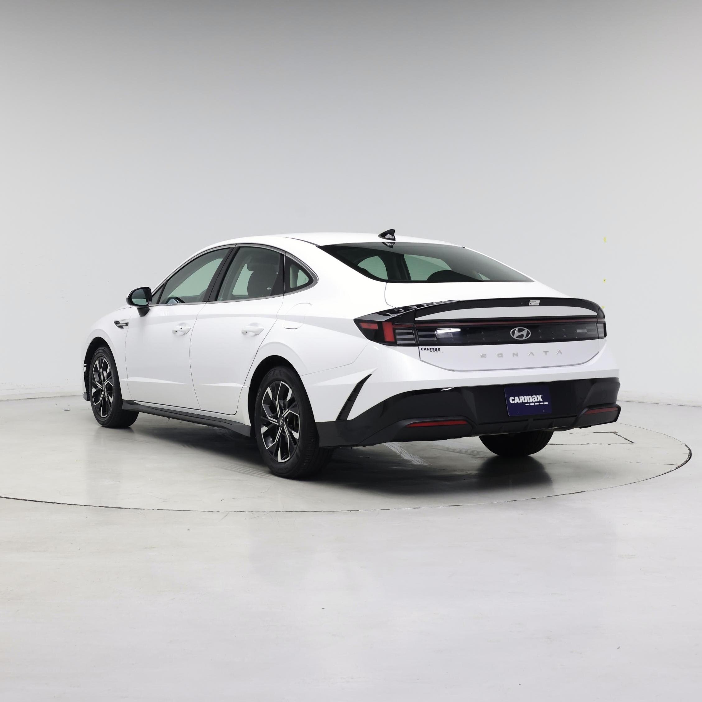 Thumbnail: 2025 Hyundai Sonata - 2