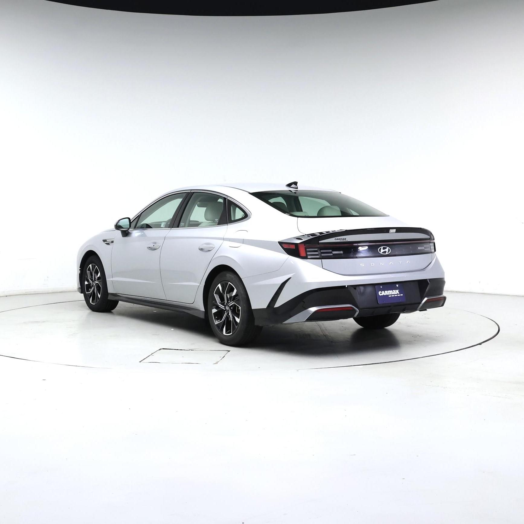 Thumbnail: 2025 Hyundai Sonata - 2