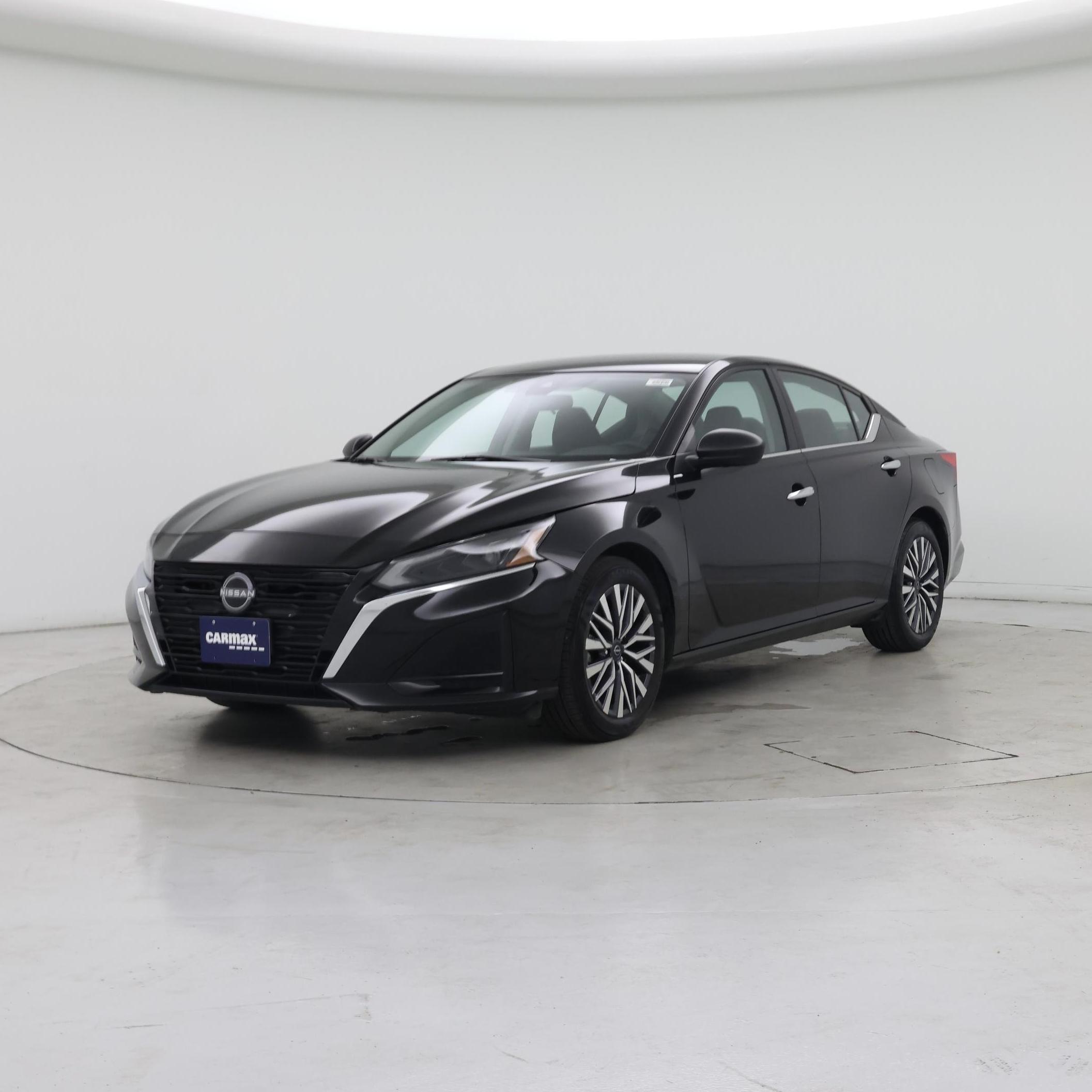Thumbnail: 2025 Nissan Altima - 4