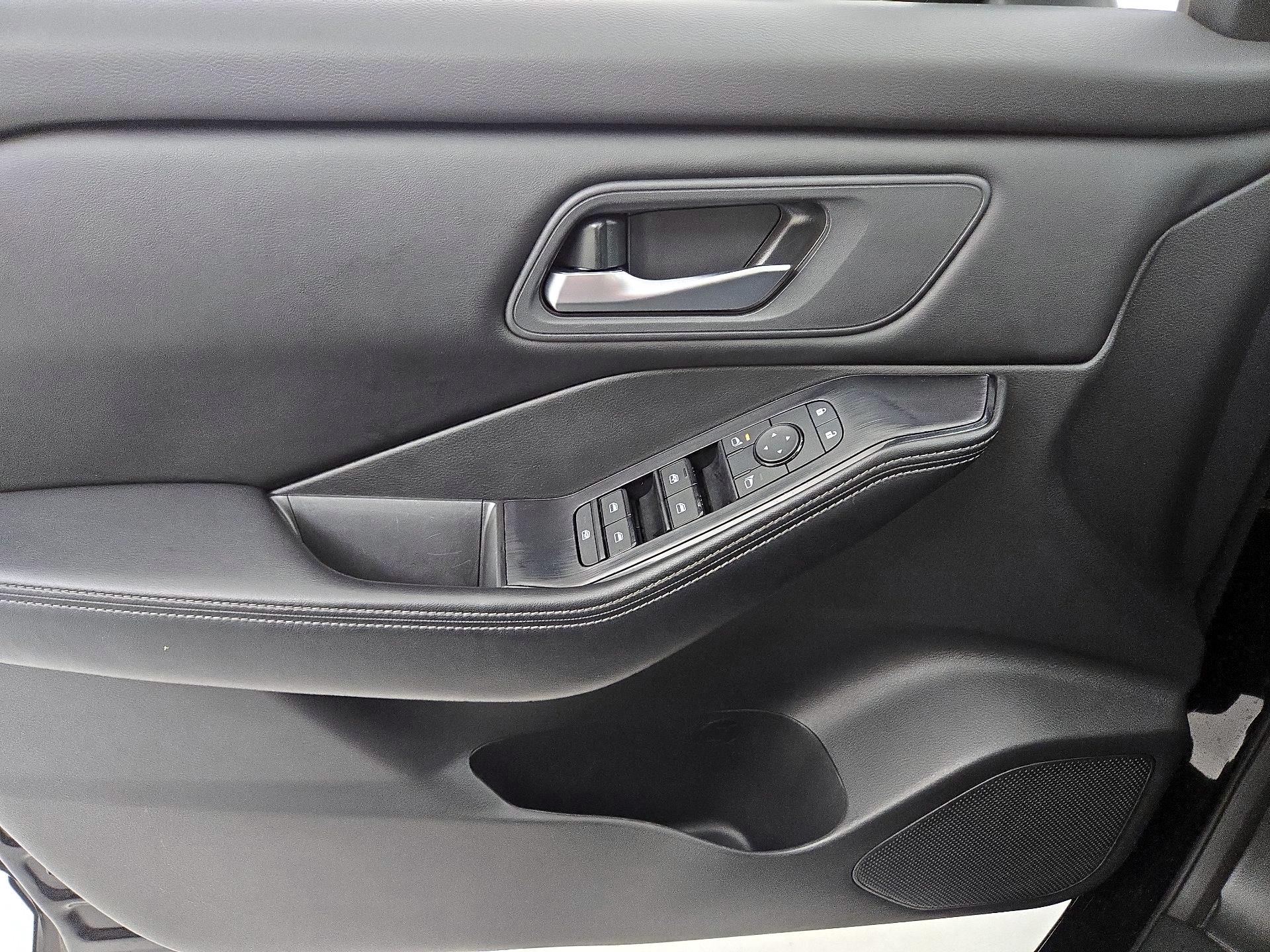 Thumbnail: 2025 Nissan Rogue - 12