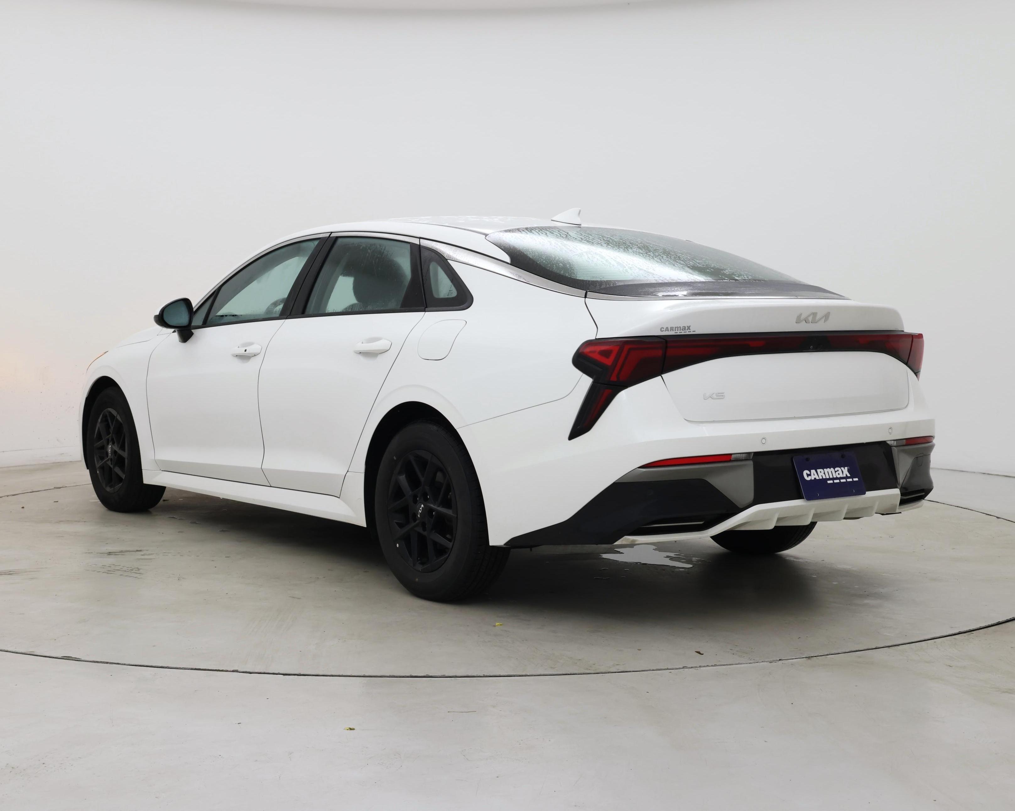 Thumbnail: 2025 Kia K5 - 2