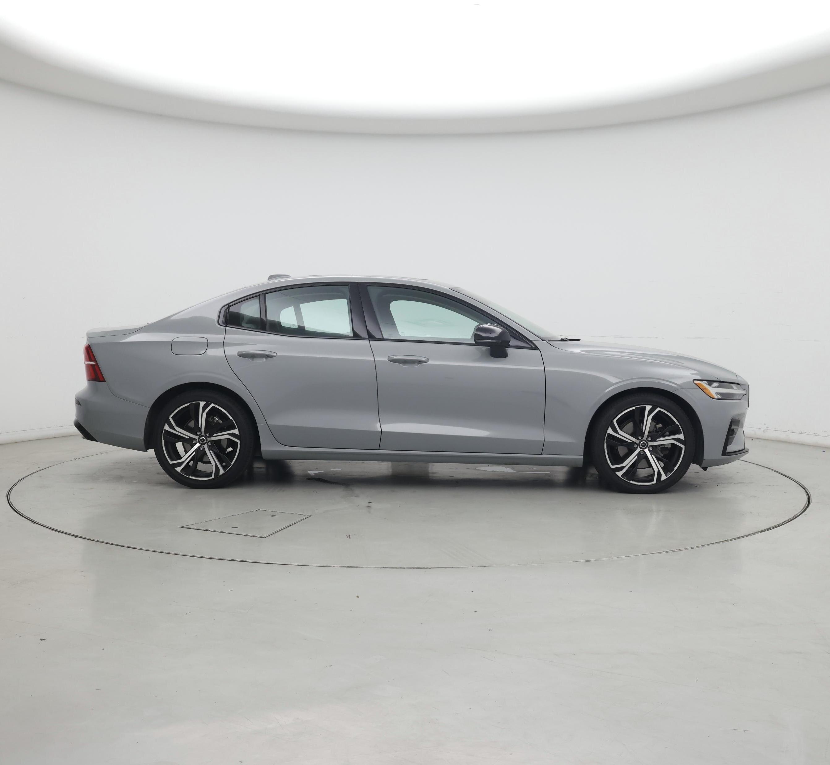 Thumbnail: 2024 Volvo S60 - 7