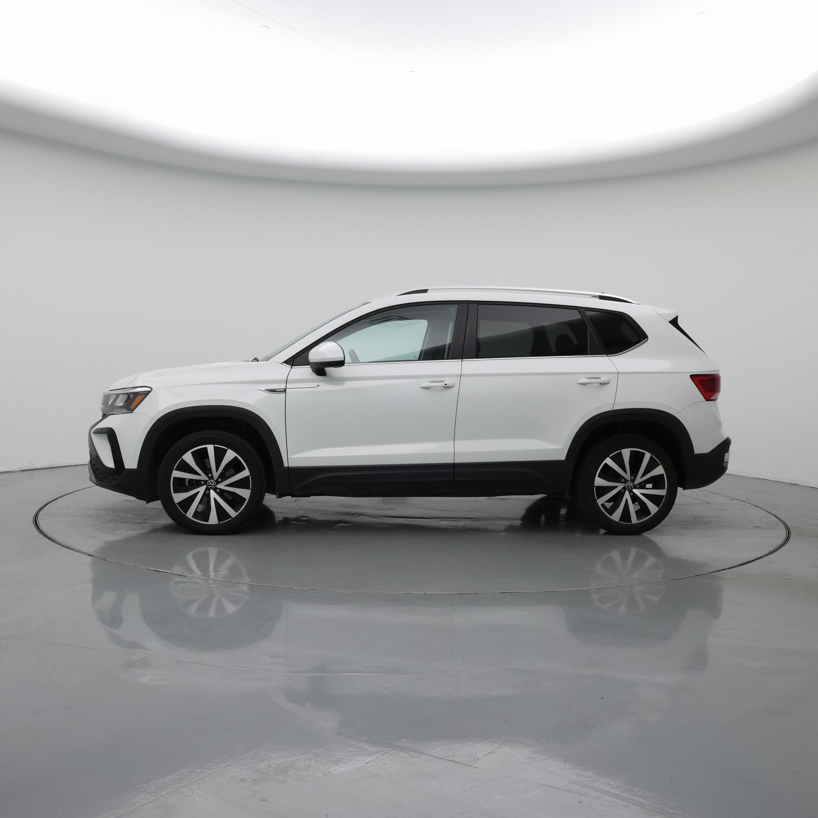 Thumbnail: 2024 Volkswagen Taos - 3