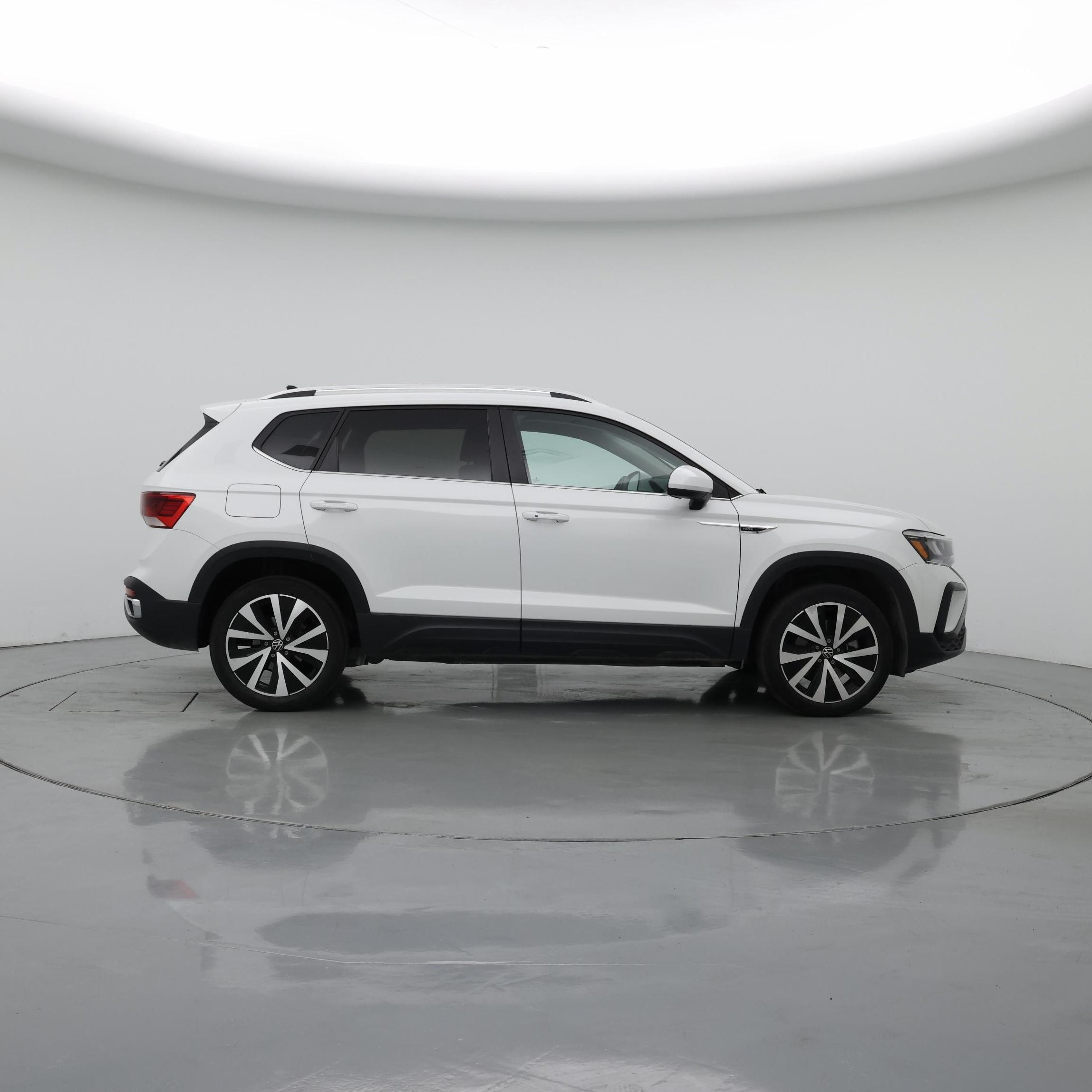 Thumbnail: 2024 Volkswagen Taos - 7