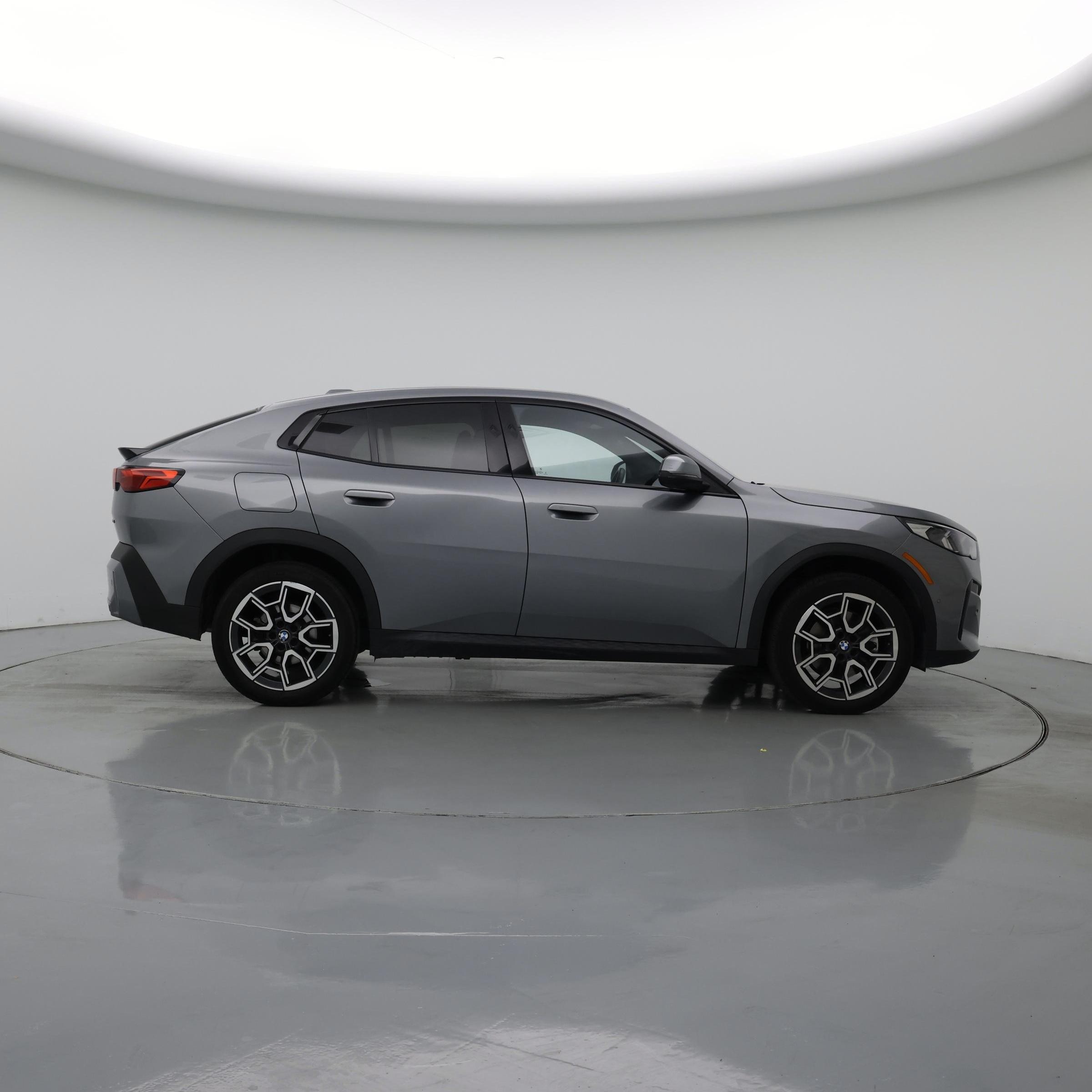 Thumbnail: 2025 BMW X2 - 7