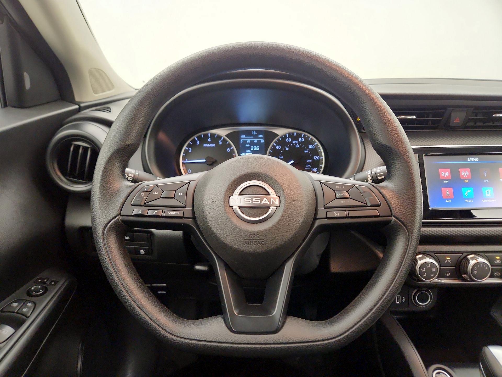 Thumbnail: 2023 Nissan Kicks - 10