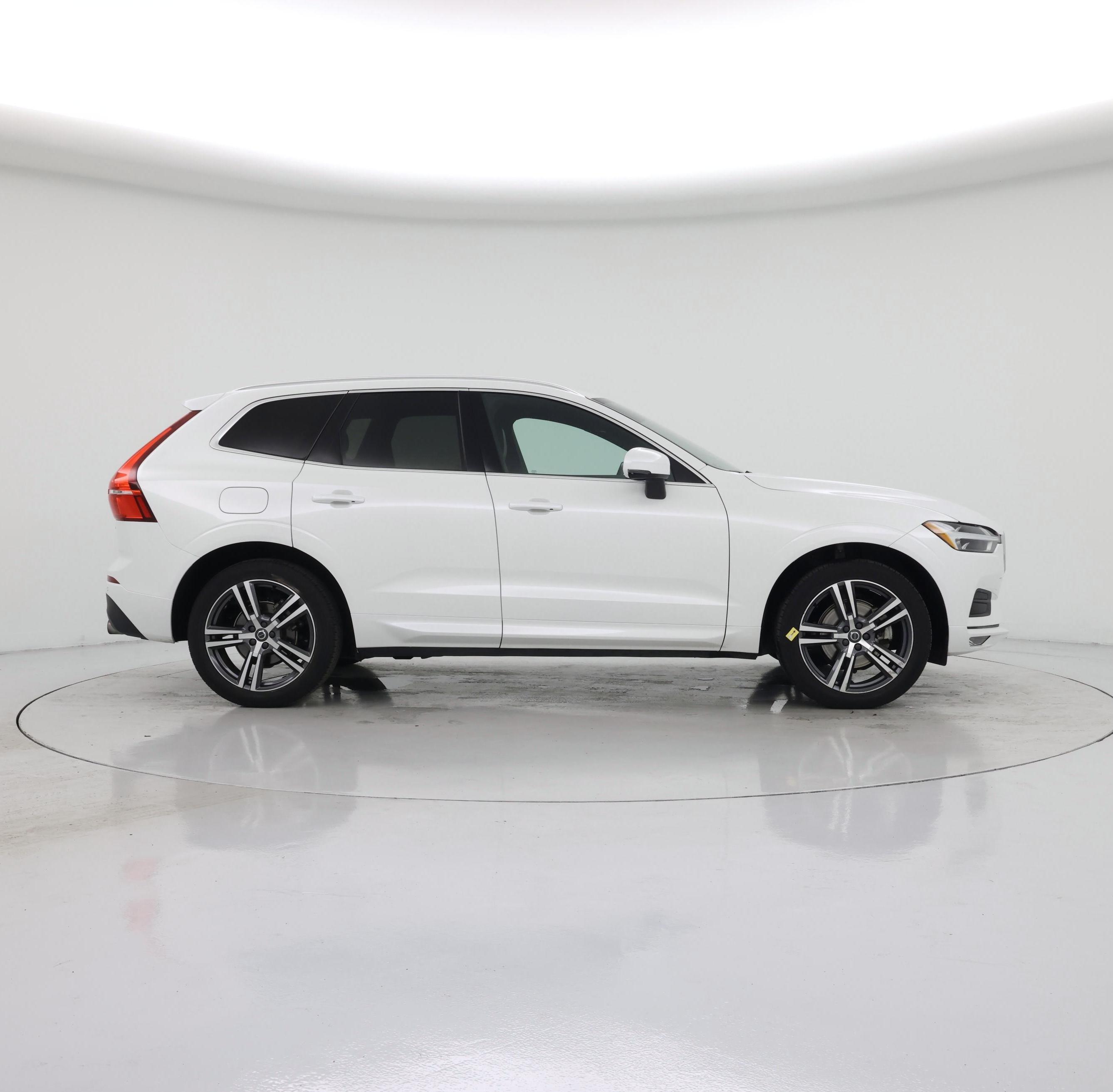 Thumbnail: 2021 Volvo XC60 - 7