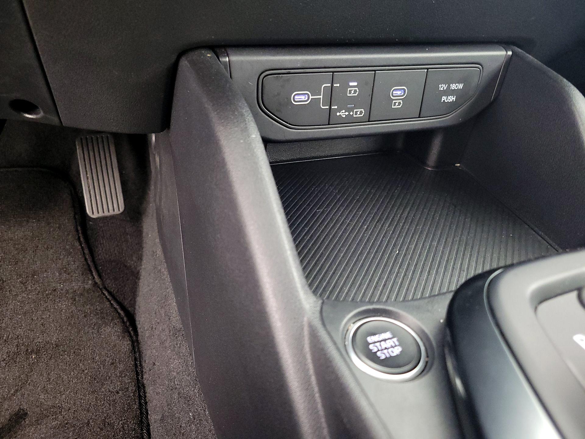 Thumbnail: 2025 Kia K4 - 18