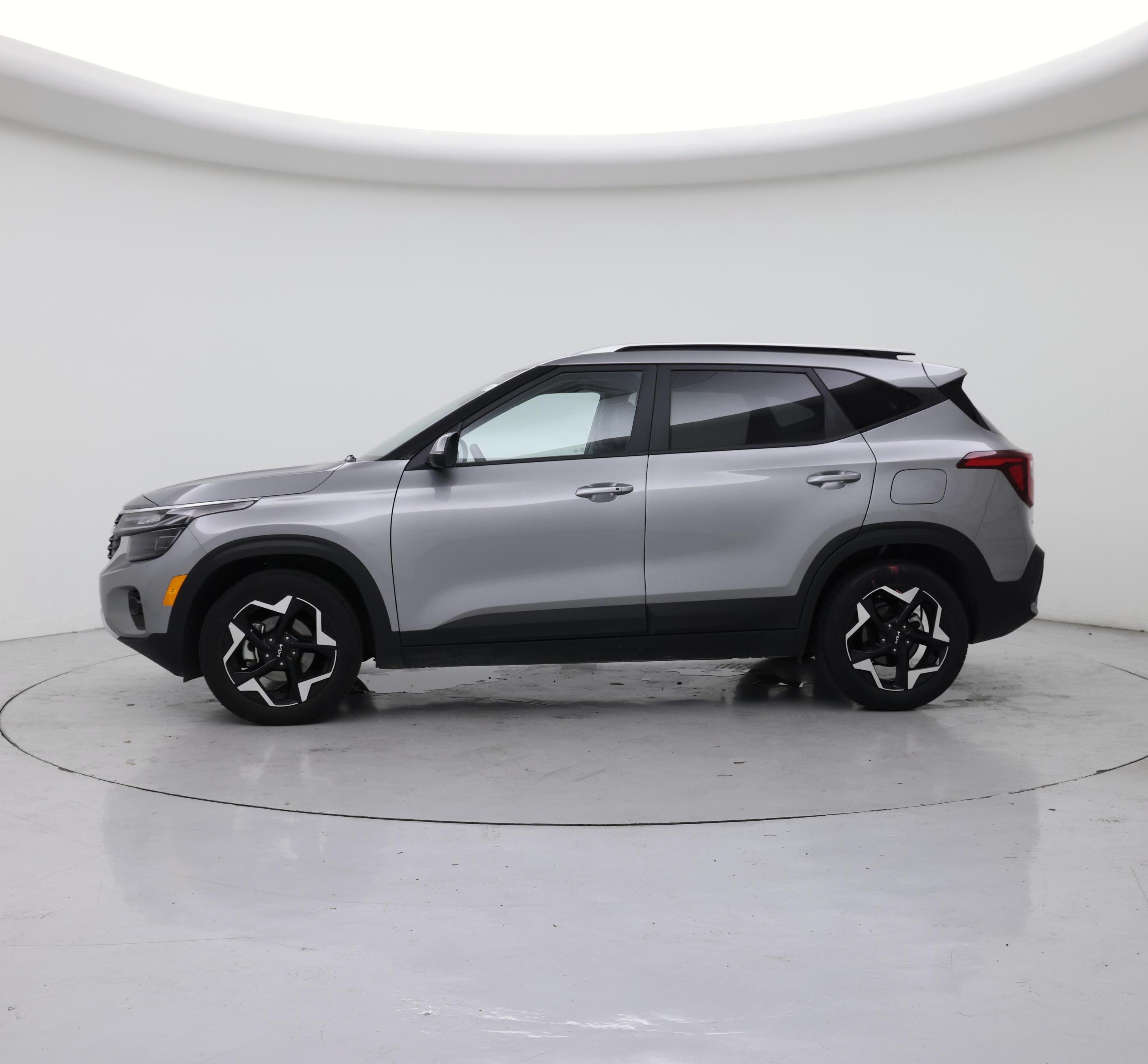 Thumbnail: 2025 Kia Seltos - 3