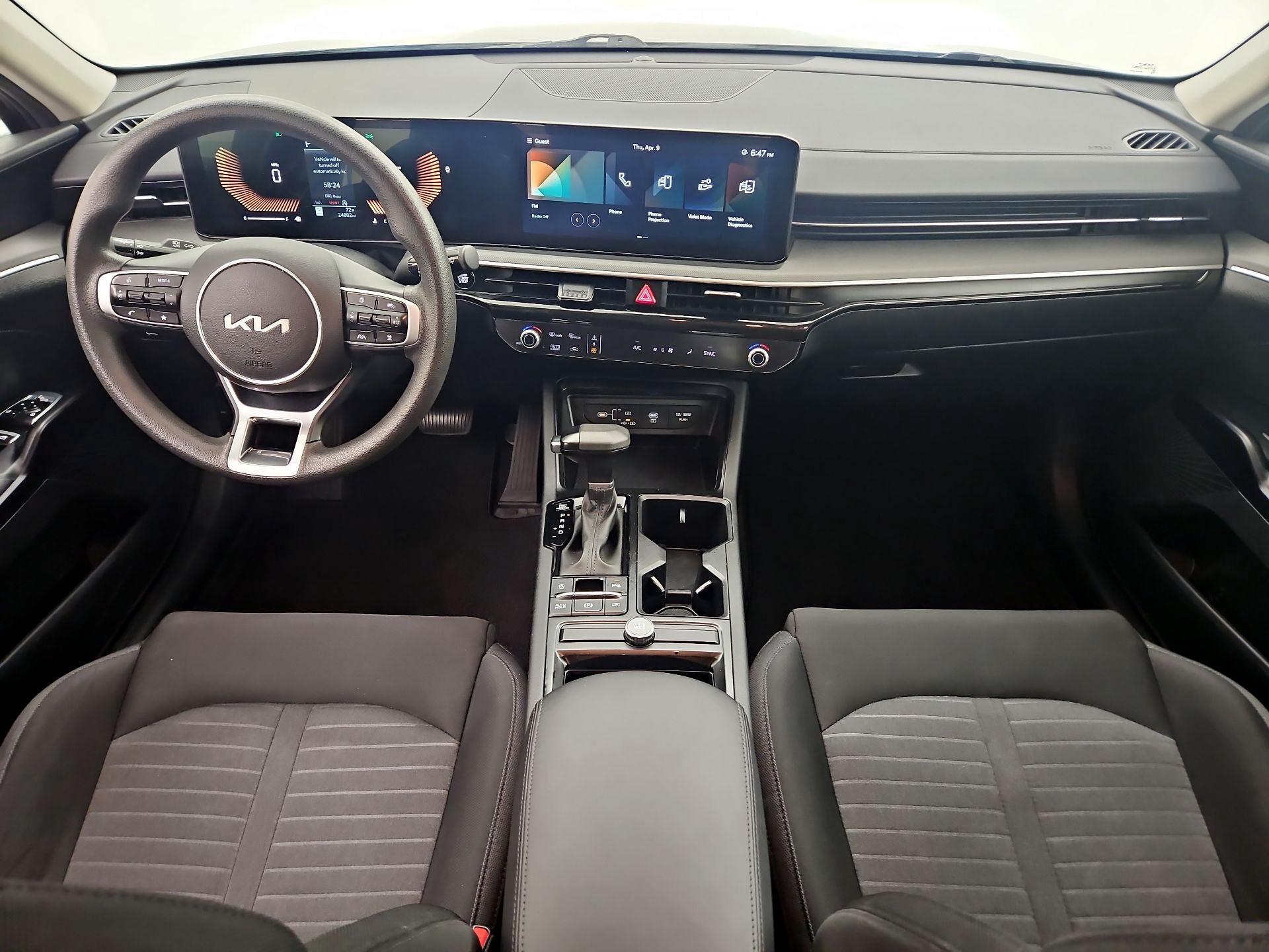 Thumbnail: 2025 Kia K5 - 9