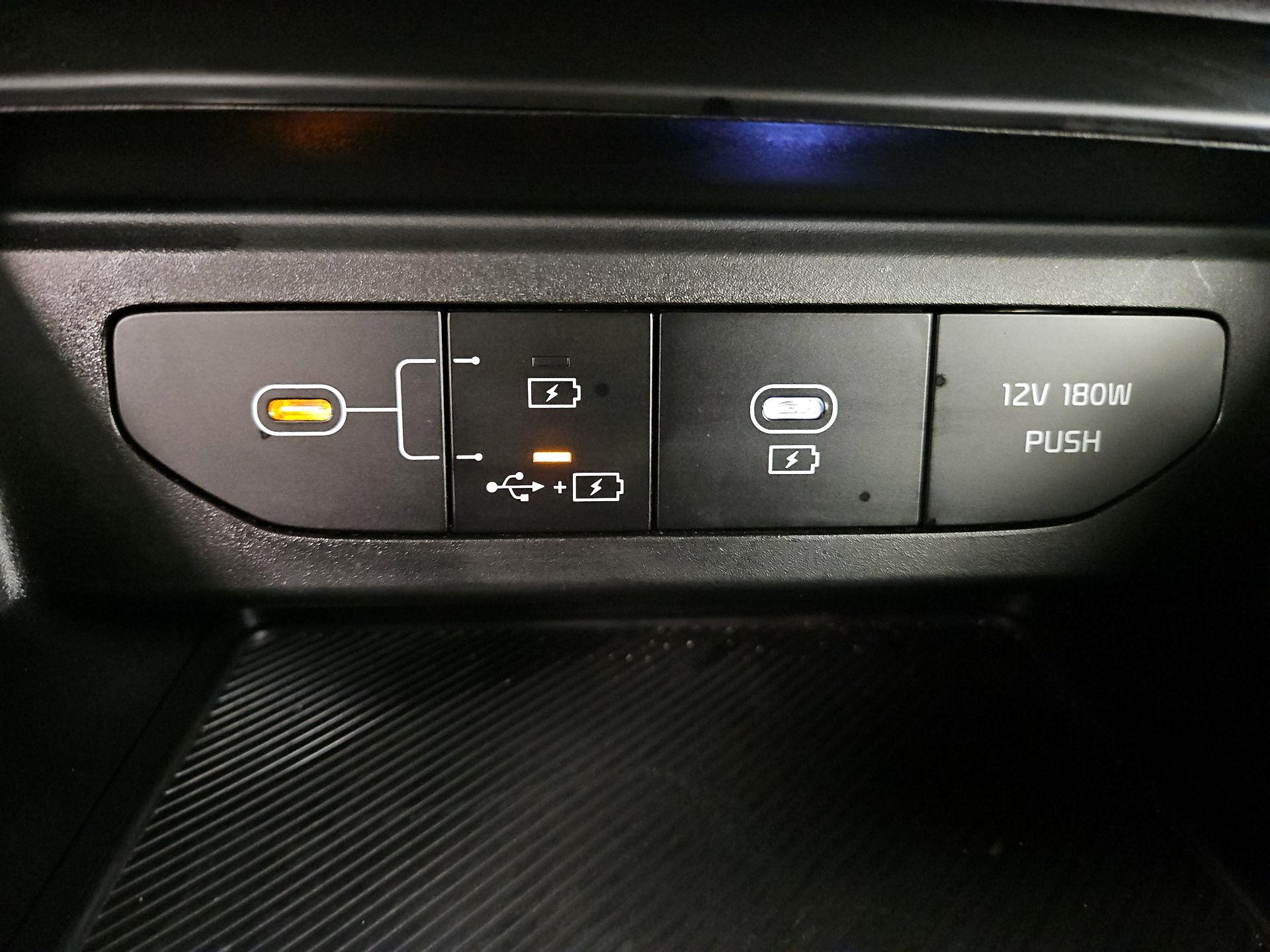 Thumbnail: 2025 Kia K5 - 18