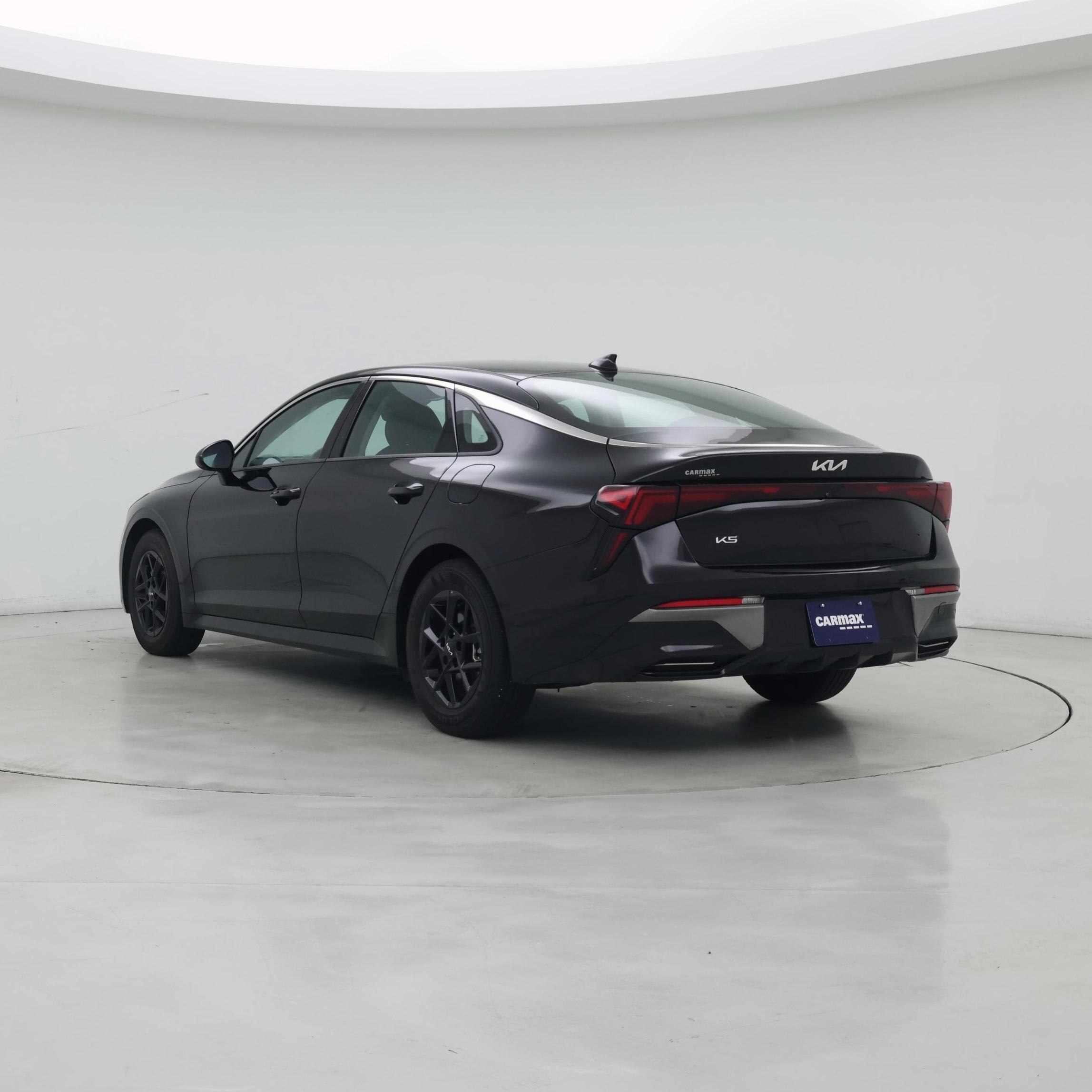 Thumbnail: 2025 Kia K5 - 2