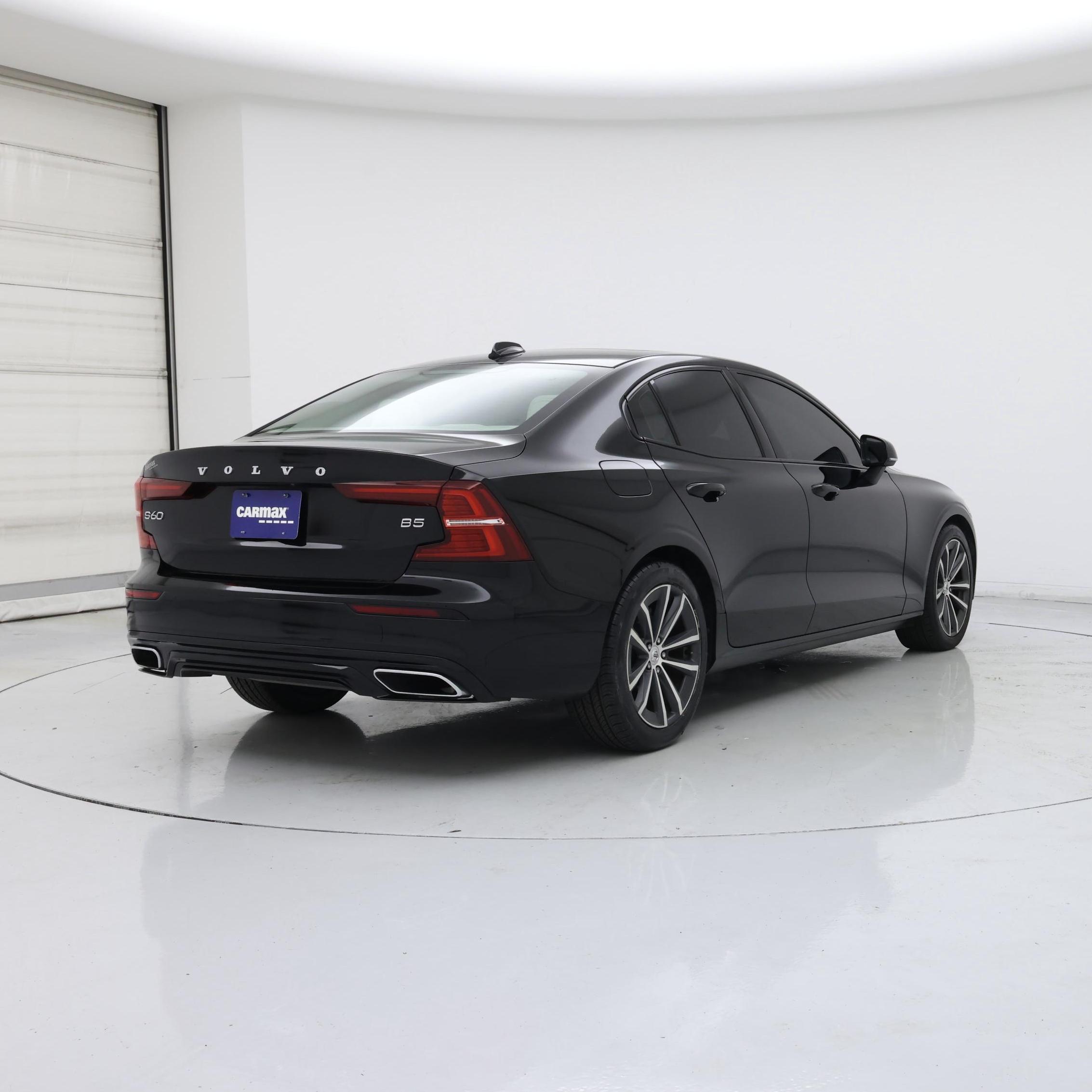 Thumbnail: 2022 Volvo S60 - 8