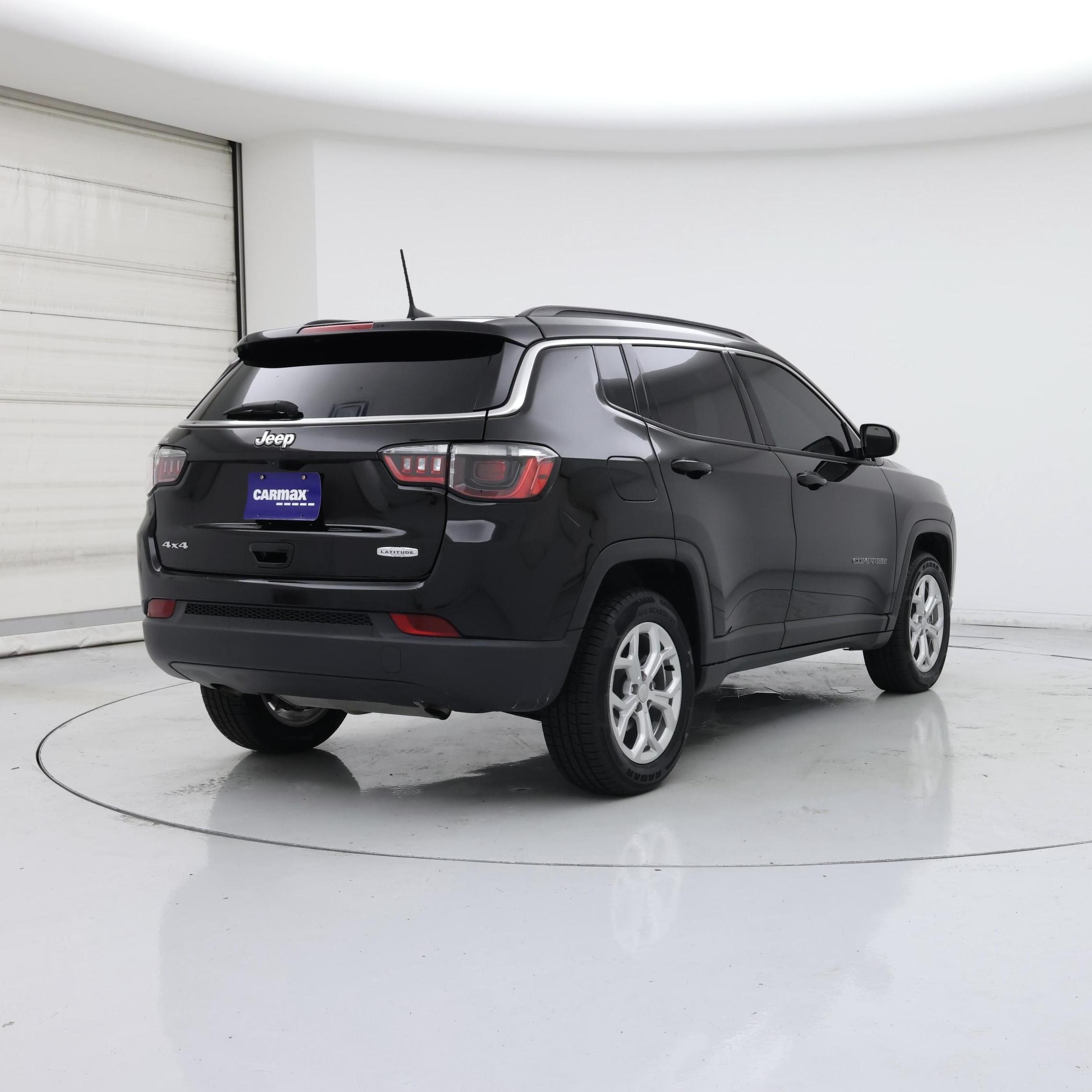 Thumbnail: 2024 Jeep Compass - 8