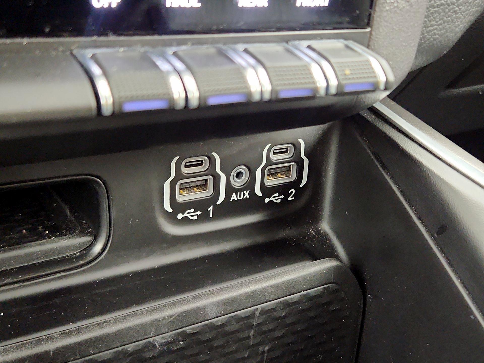 Thumbnail: 2023 RAM 1500 - 19