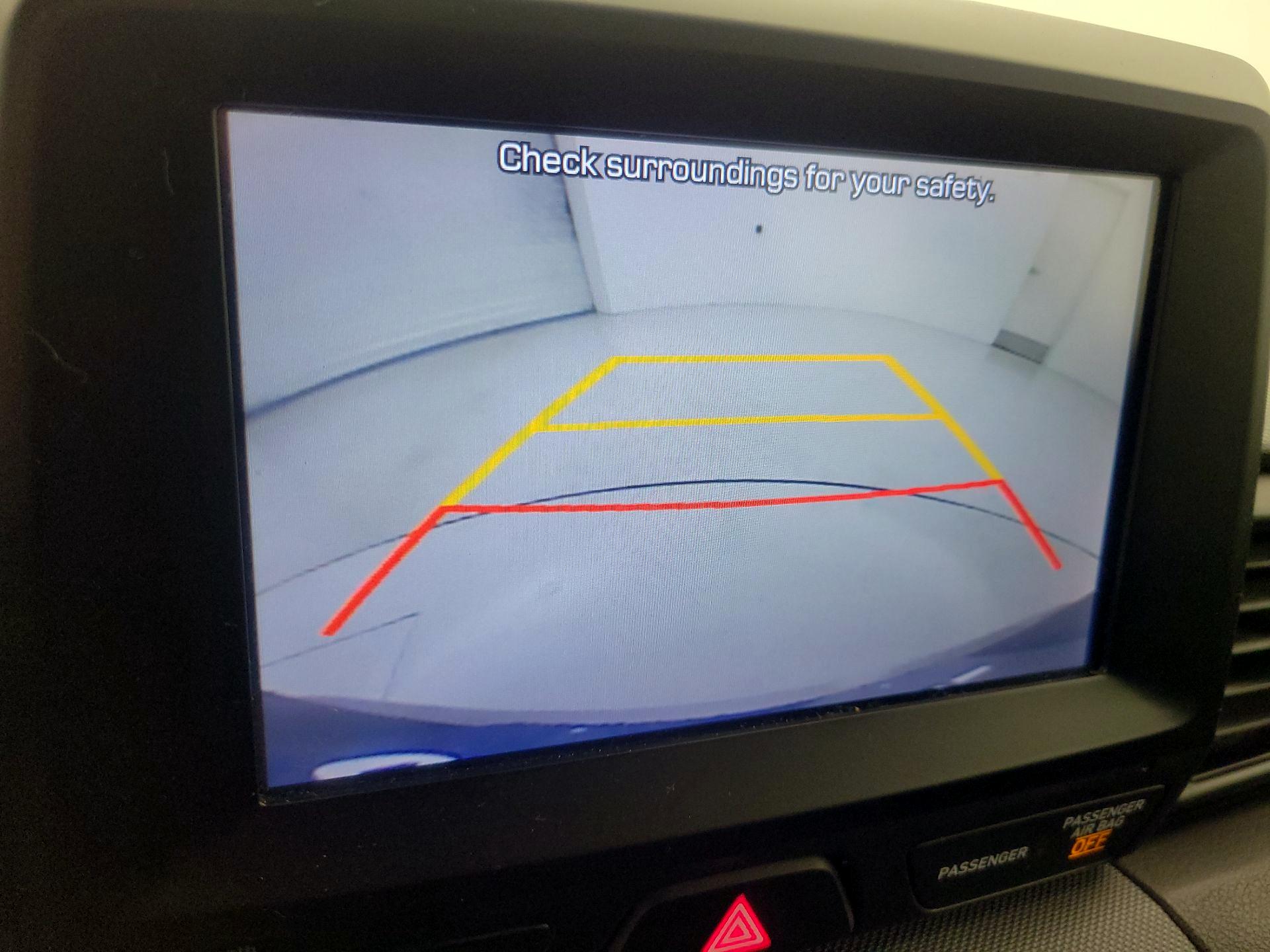 Thumbnail: 2019 Hyundai Veloster - 14