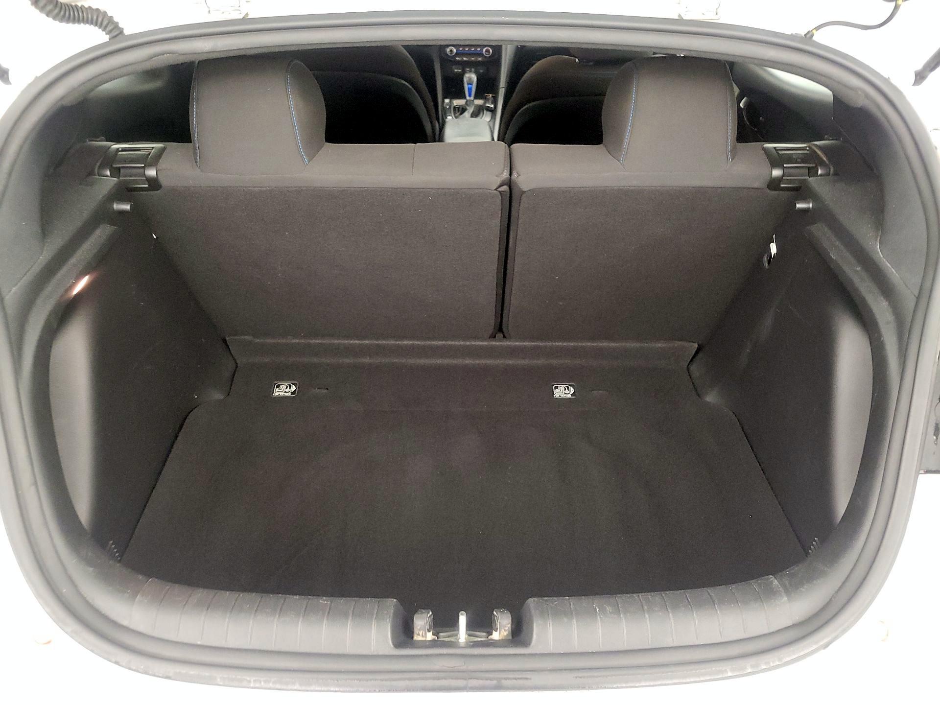 Thumbnail: 2019 Hyundai Veloster - 20