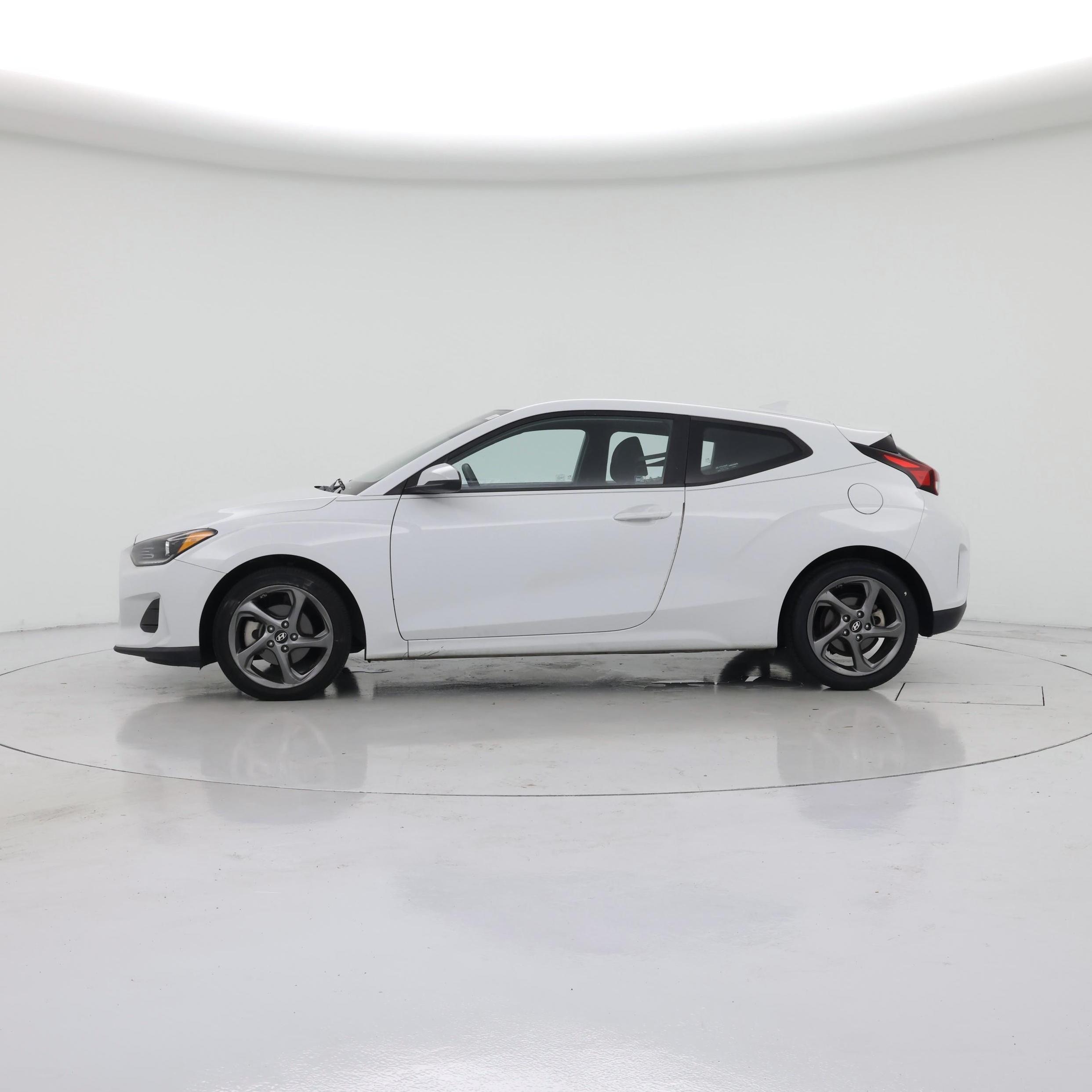Thumbnail: 2019 Hyundai Veloster - 3
