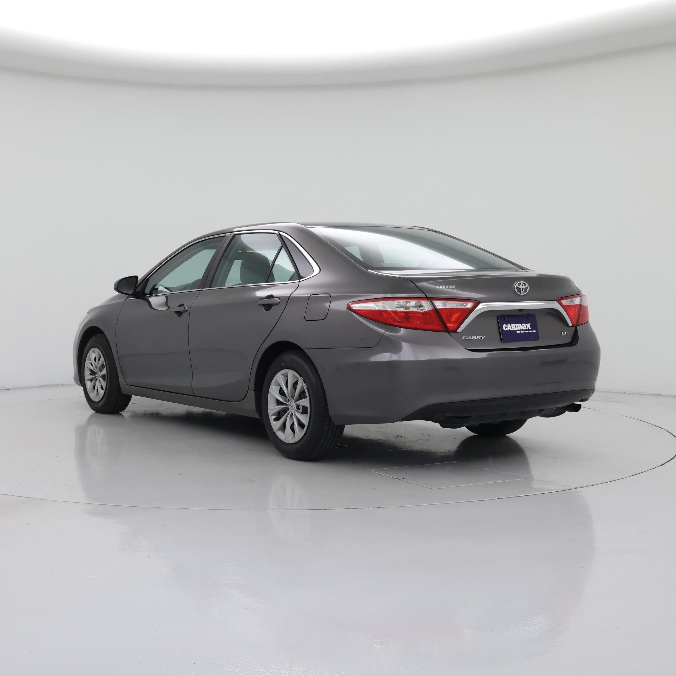 Thumbnail: 2017 Toyota Camry - 2
