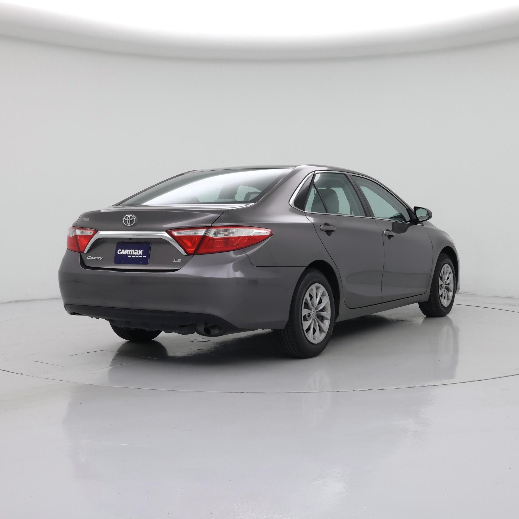 Thumbnail: 2017 Toyota Camry - 8