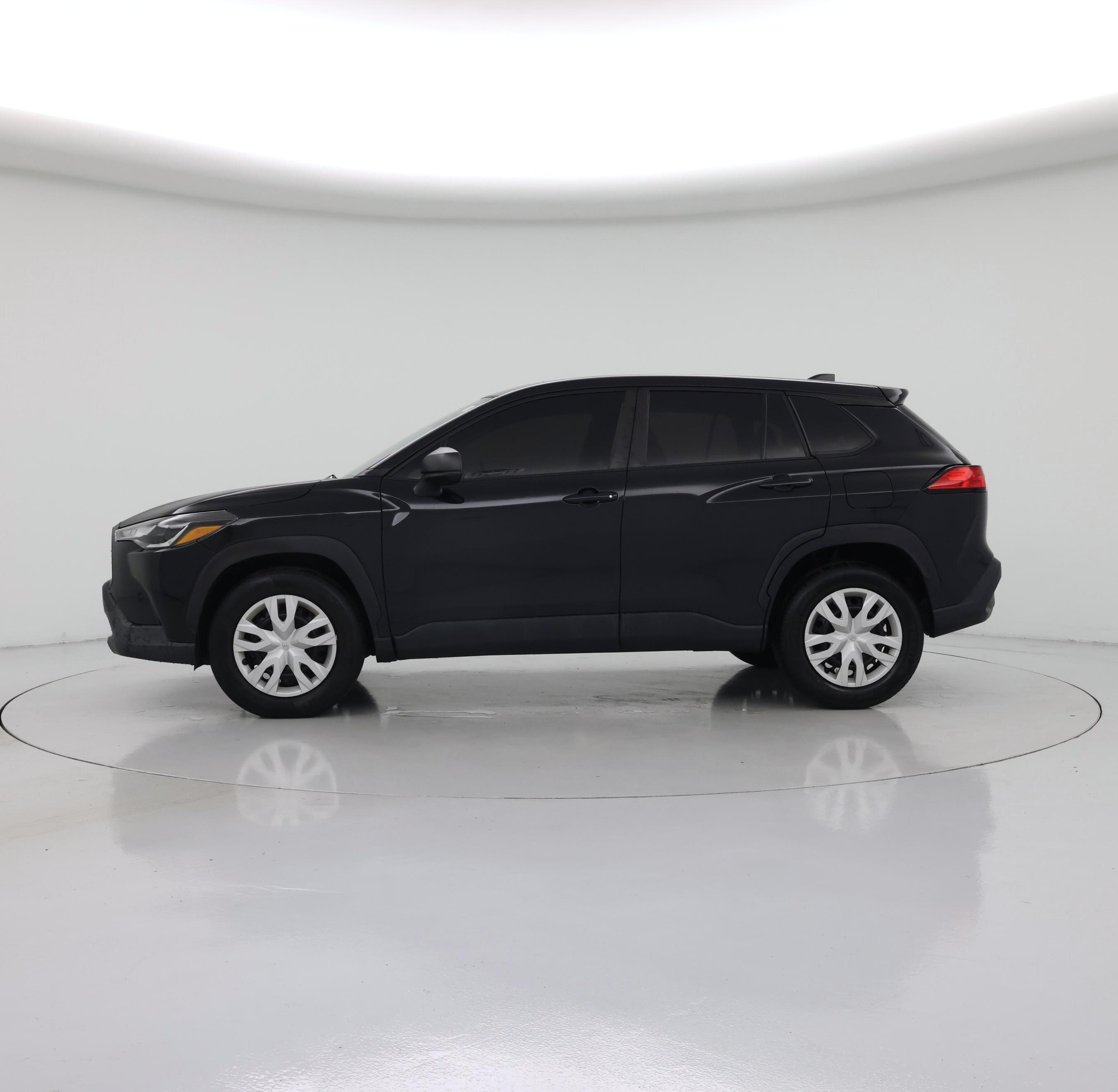 Thumbnail: 2023 Toyota Corolla Cross - 3