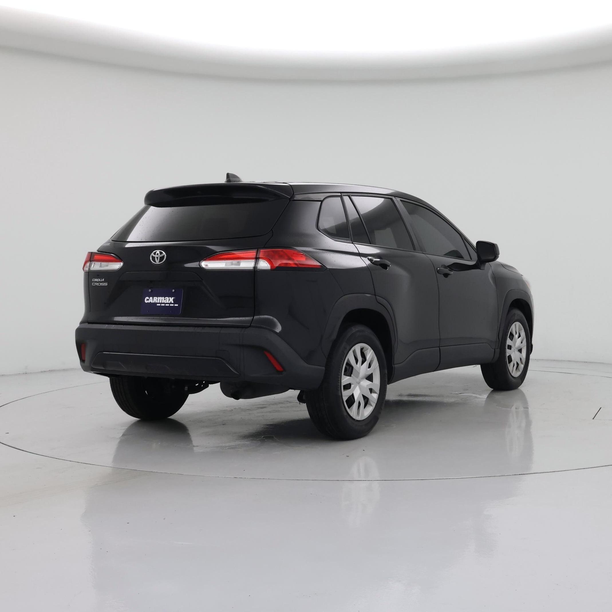 Thumbnail: 2023 Toyota Corolla Cross - 8