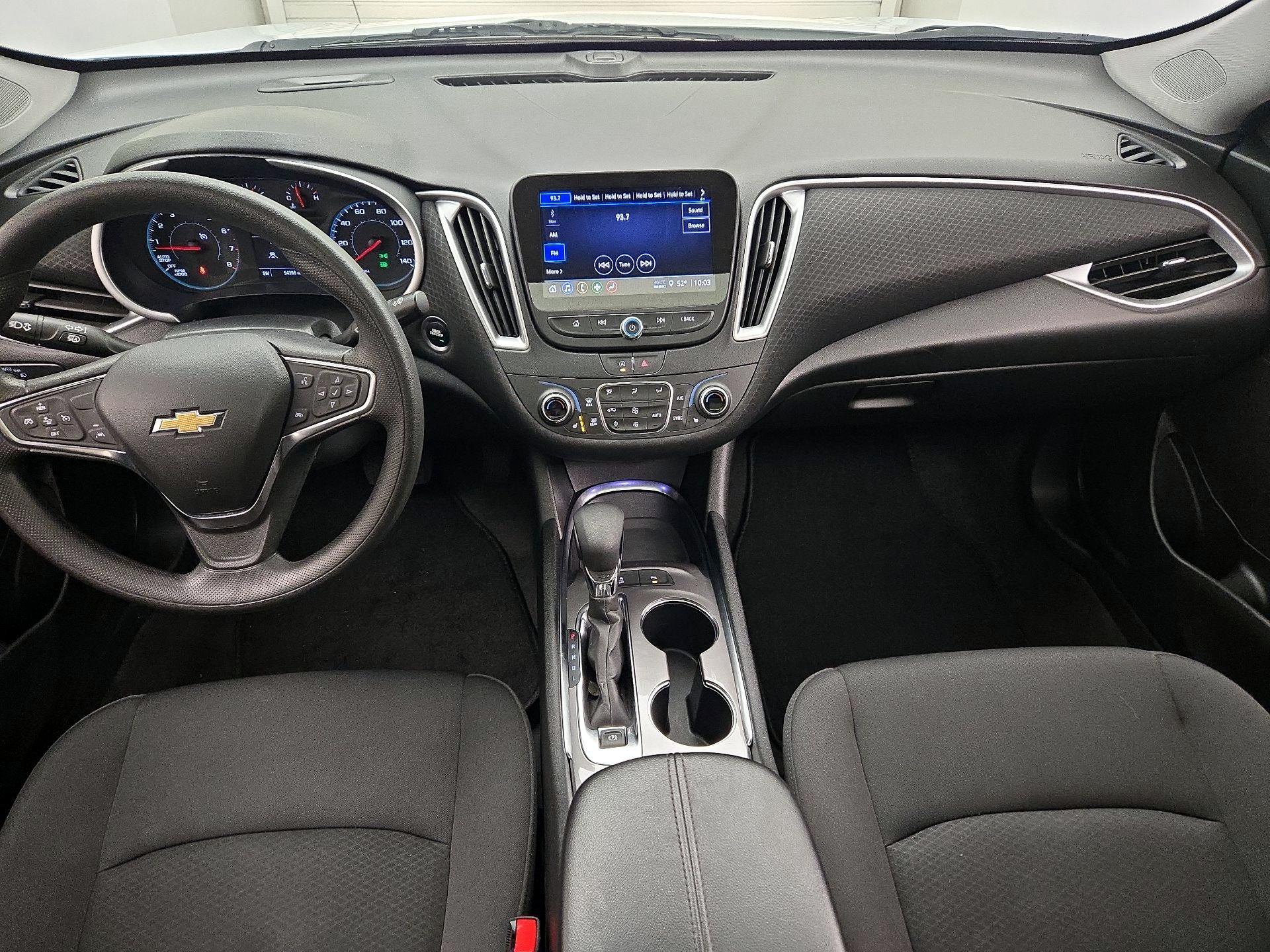 Thumbnail: 2024 Chevrolet Malibu - 9