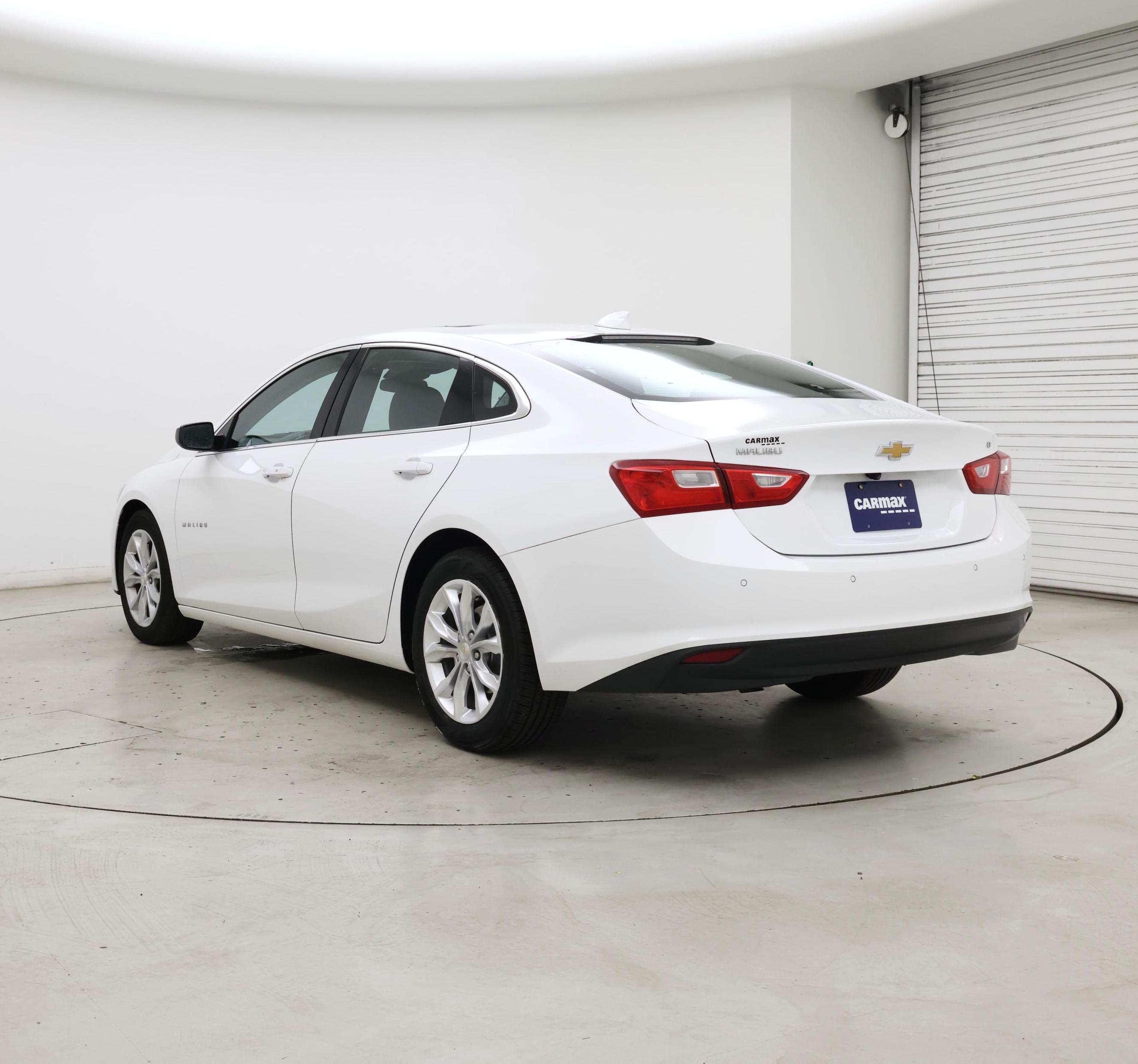 Thumbnail: 2024 Chevrolet Malibu - 2