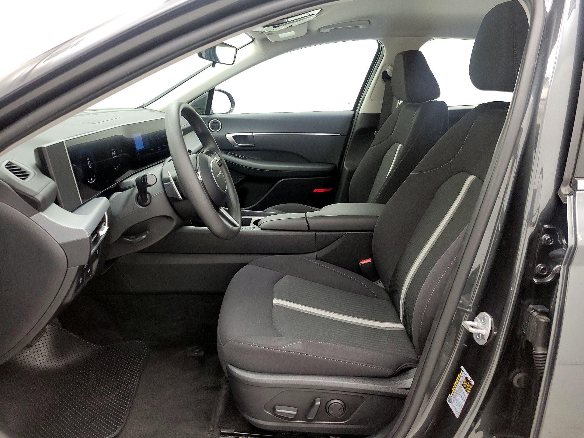 Thumbnail: 2025 Hyundai Sonata - 11