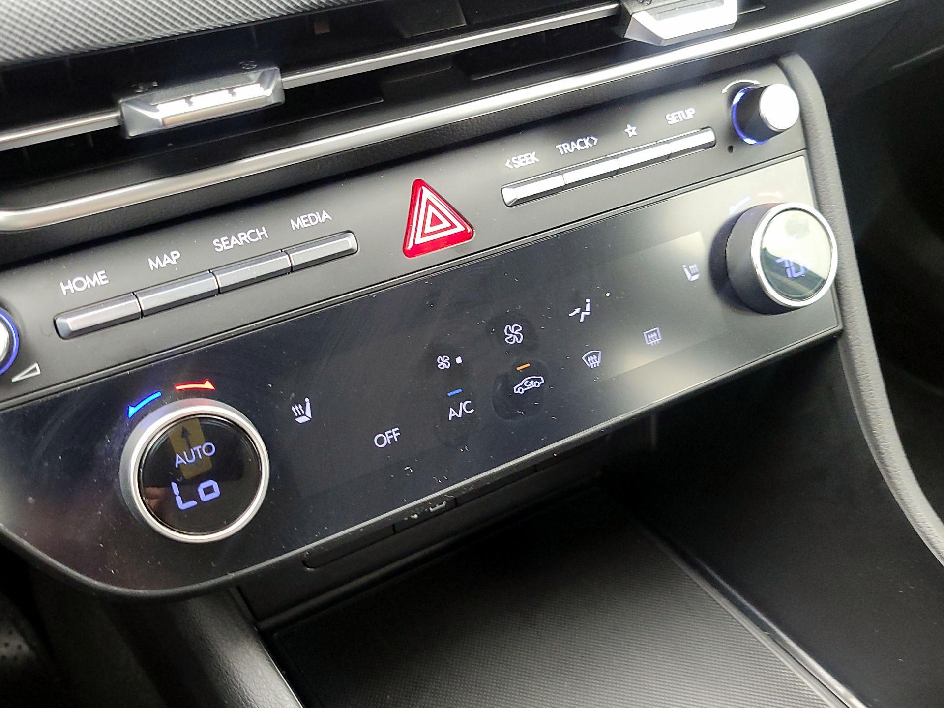 Thumbnail: 2025 Hyundai Sonata - 16