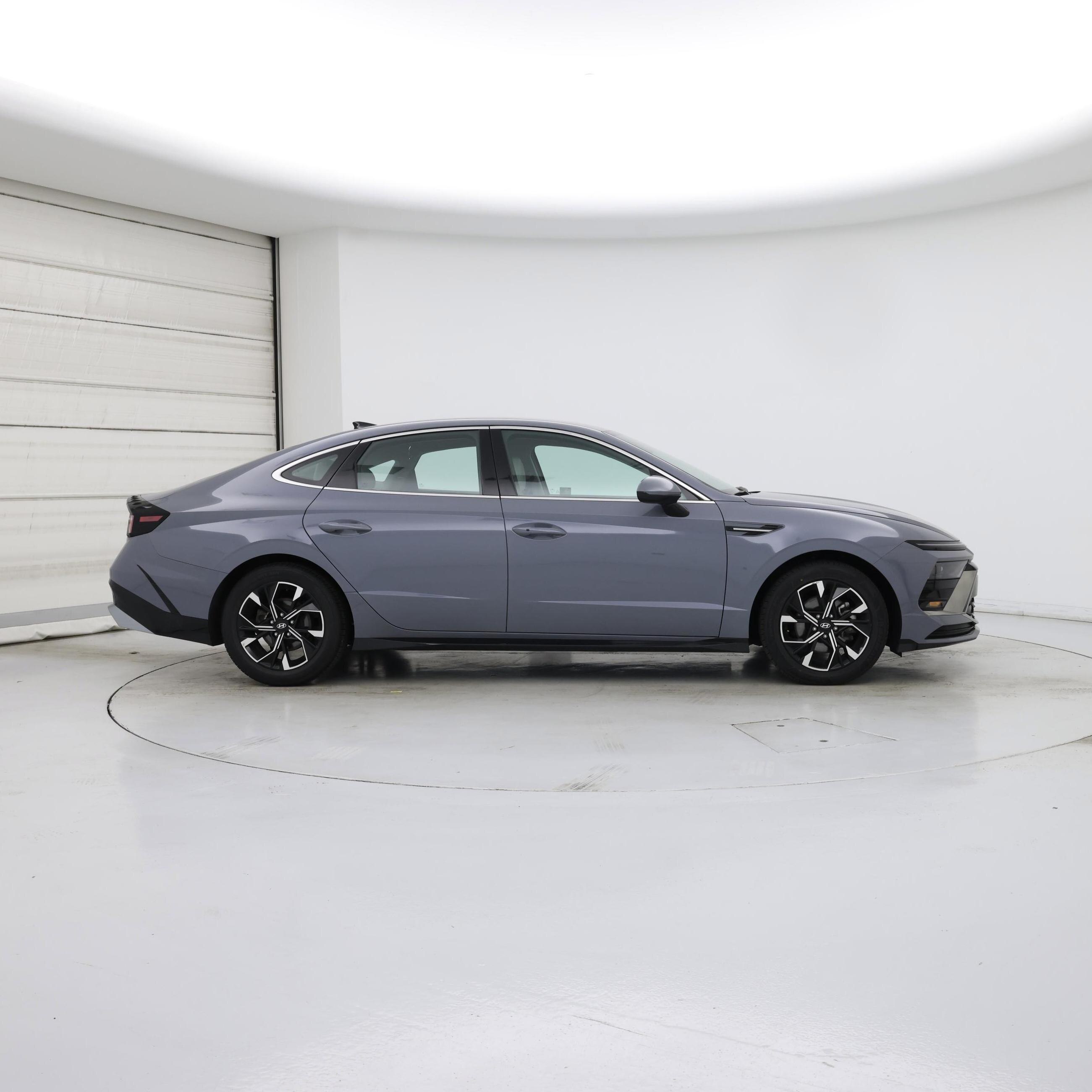 Thumbnail: 2025 Hyundai Sonata - 7