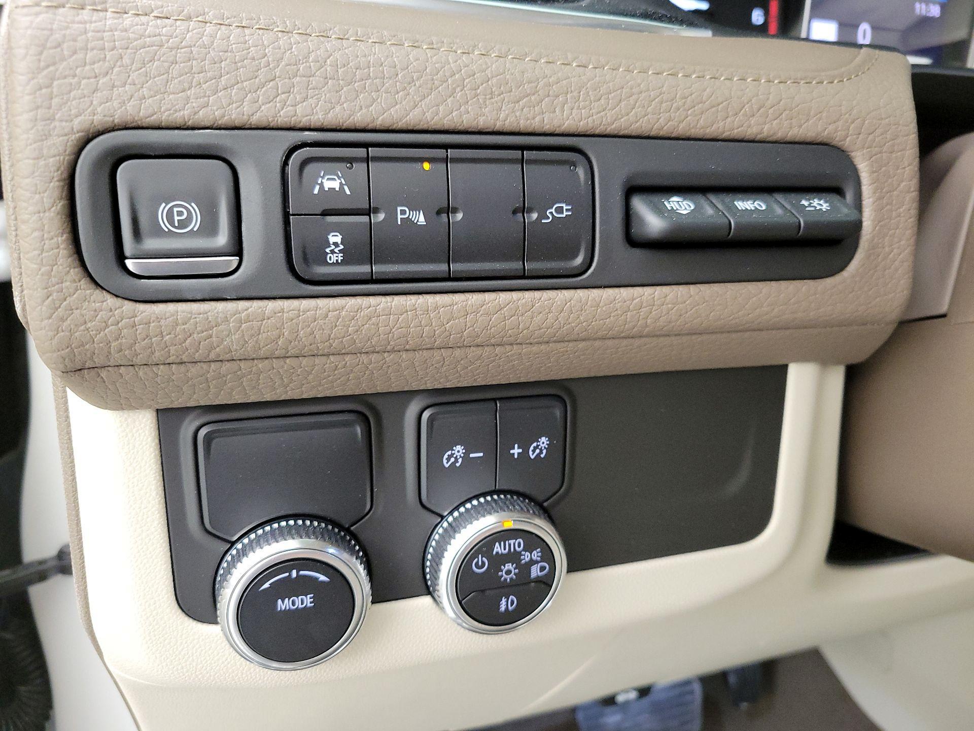 Thumbnail: 2021 GMC Yukon XL - 13
