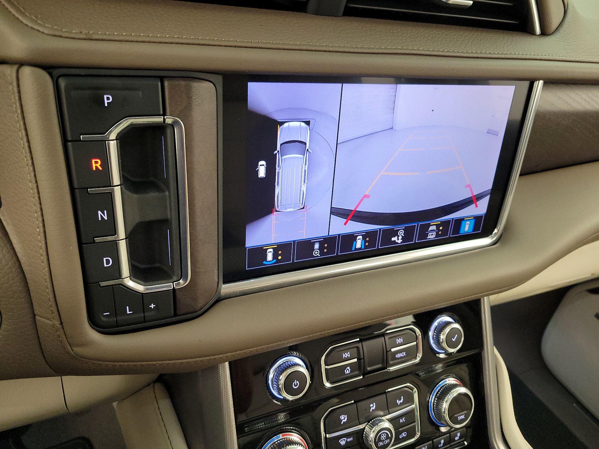 Thumbnail: 2021 GMC Yukon XL - 14