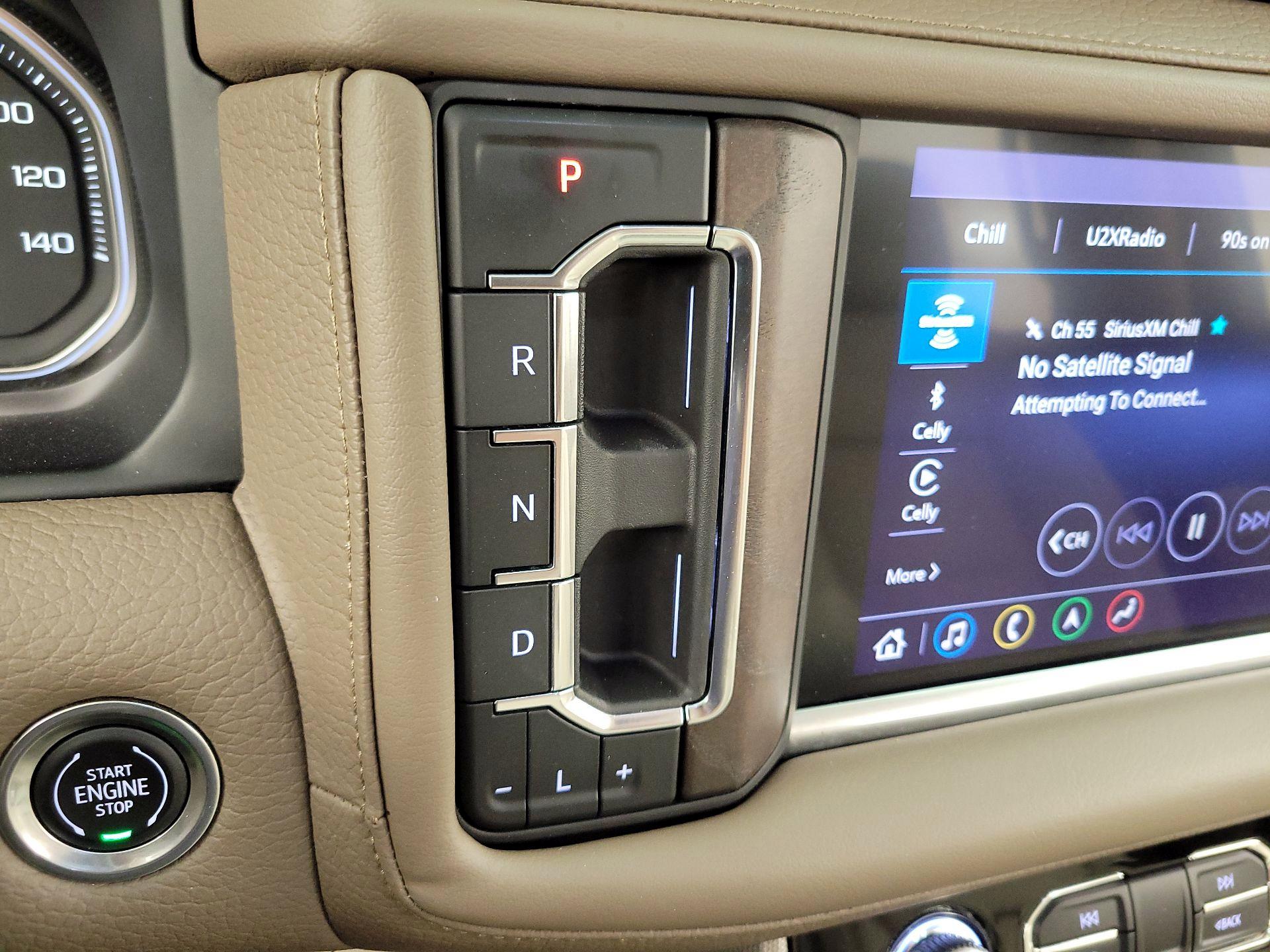 Thumbnail: 2021 GMC Yukon XL - 17