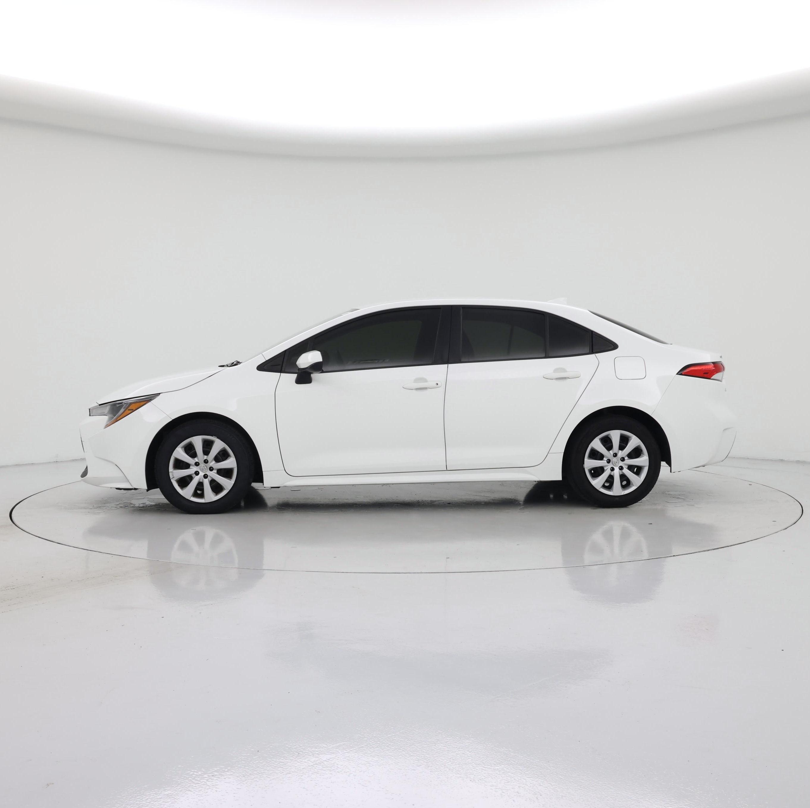 Thumbnail: 2022 Toyota Corolla - 3