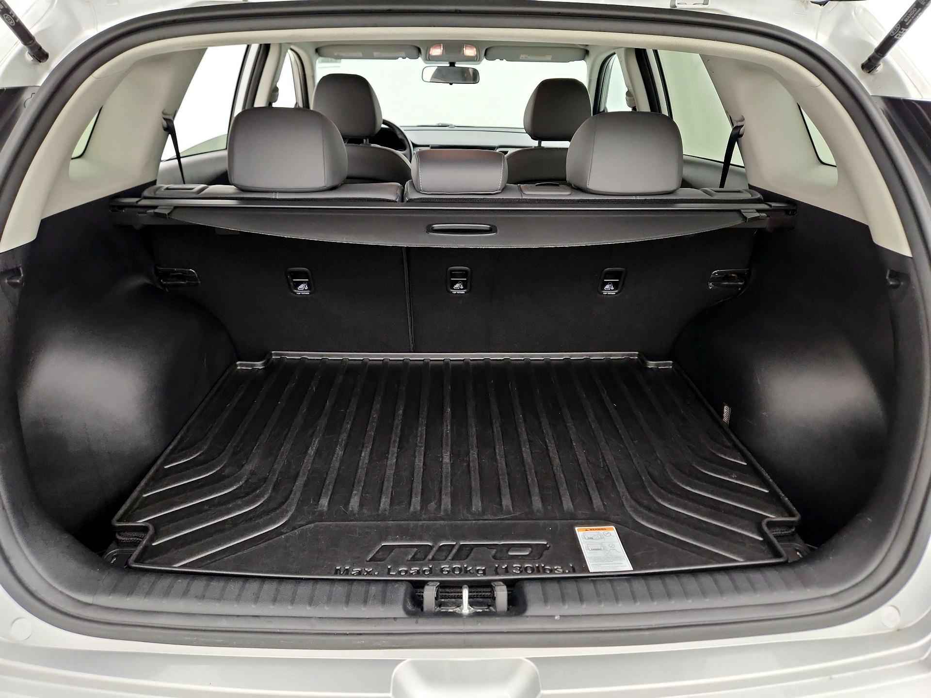 Thumbnail: 2017 Kia Niro - 20