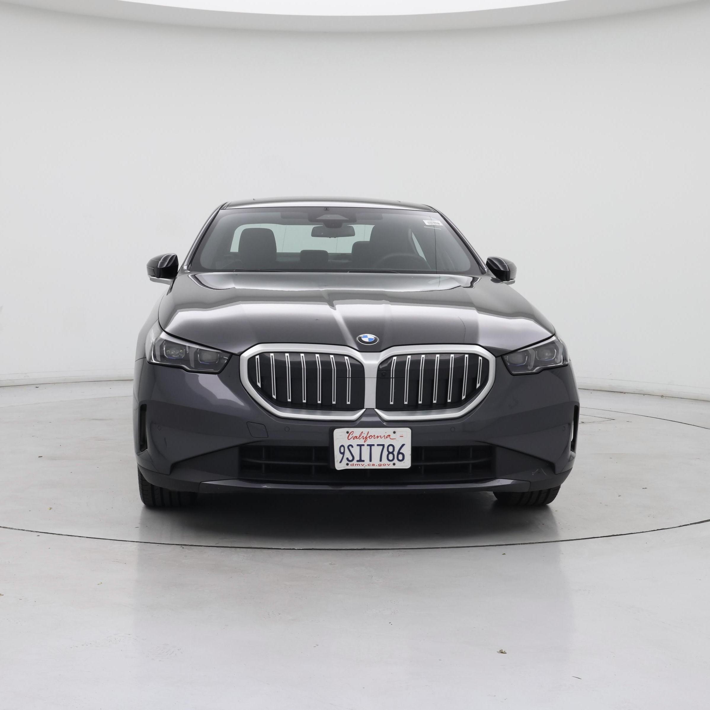 Thumbnail: 2025 BMW 5 Series - 5