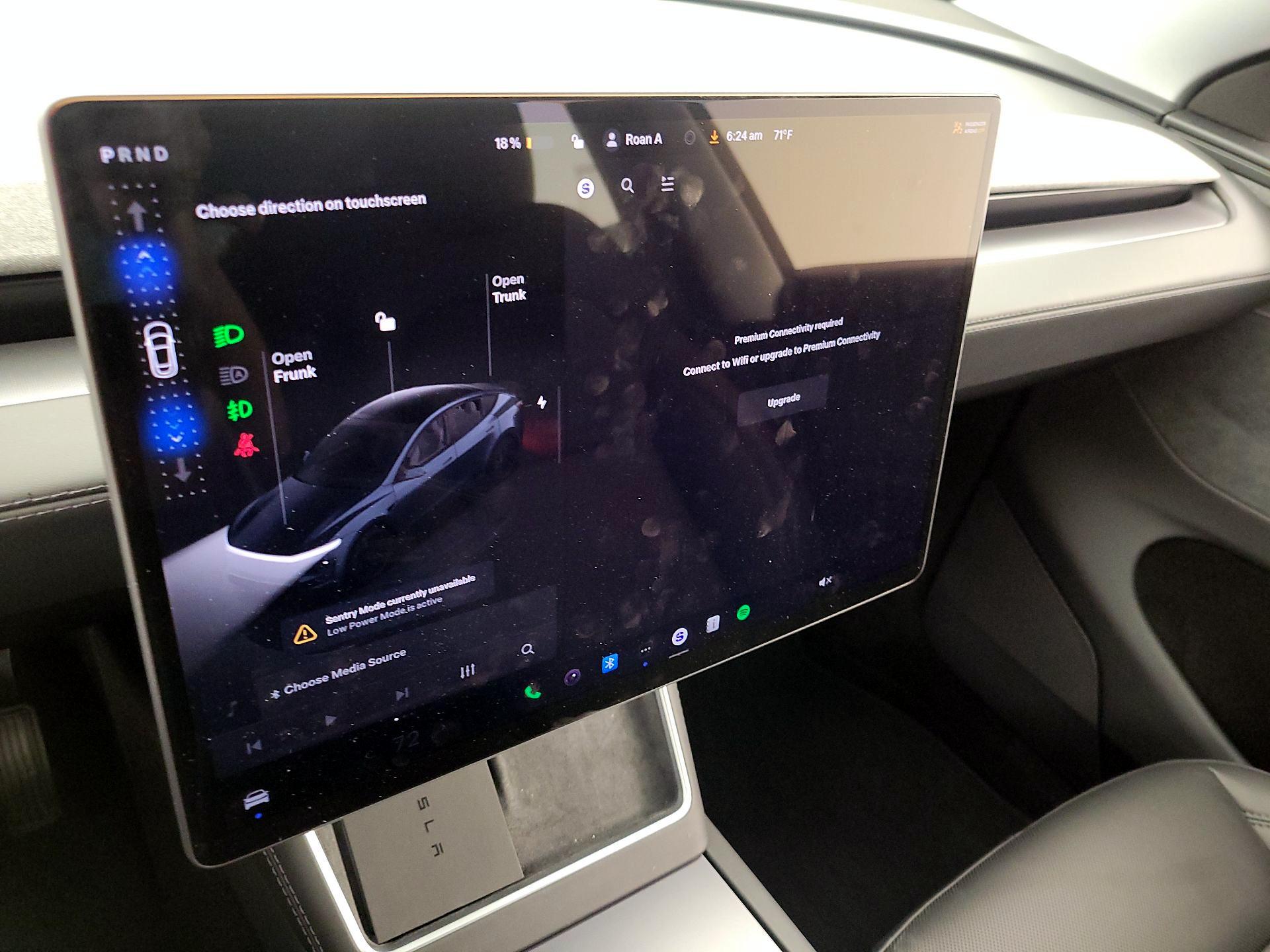 Thumbnail: 2026 Tesla Model Y - 15