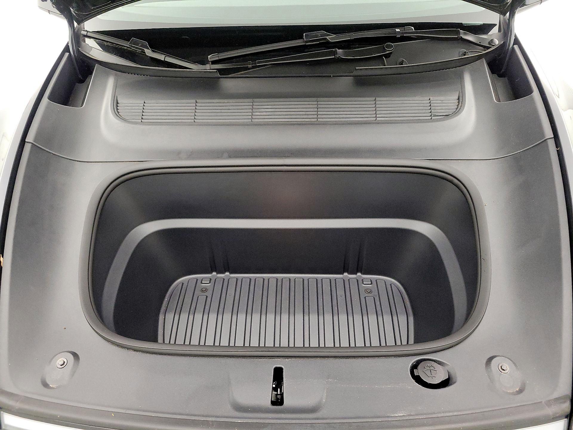 Thumbnail: 2026 Tesla Model Y - 20