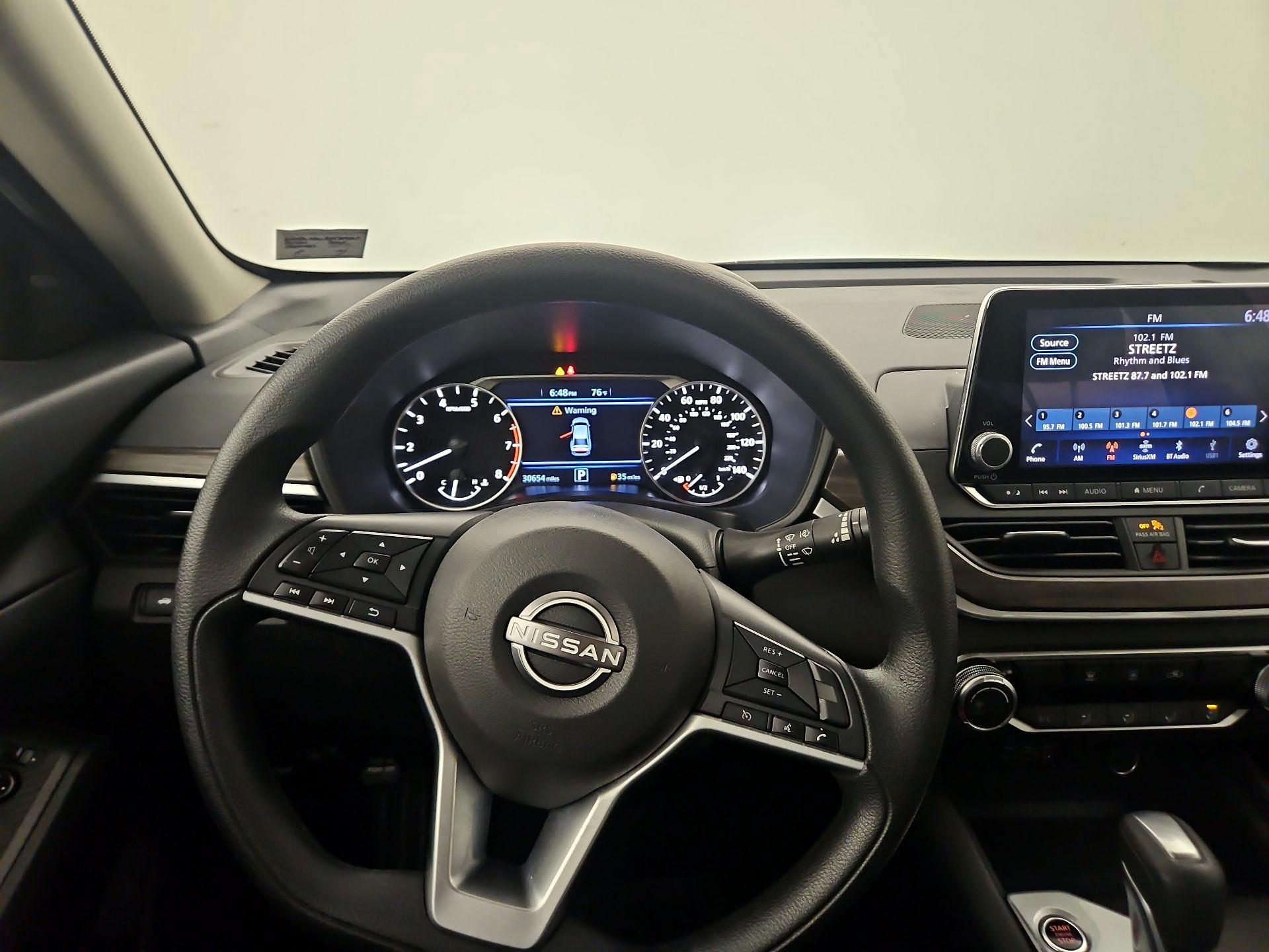 Thumbnail: 2025 Nissan Altima - 10