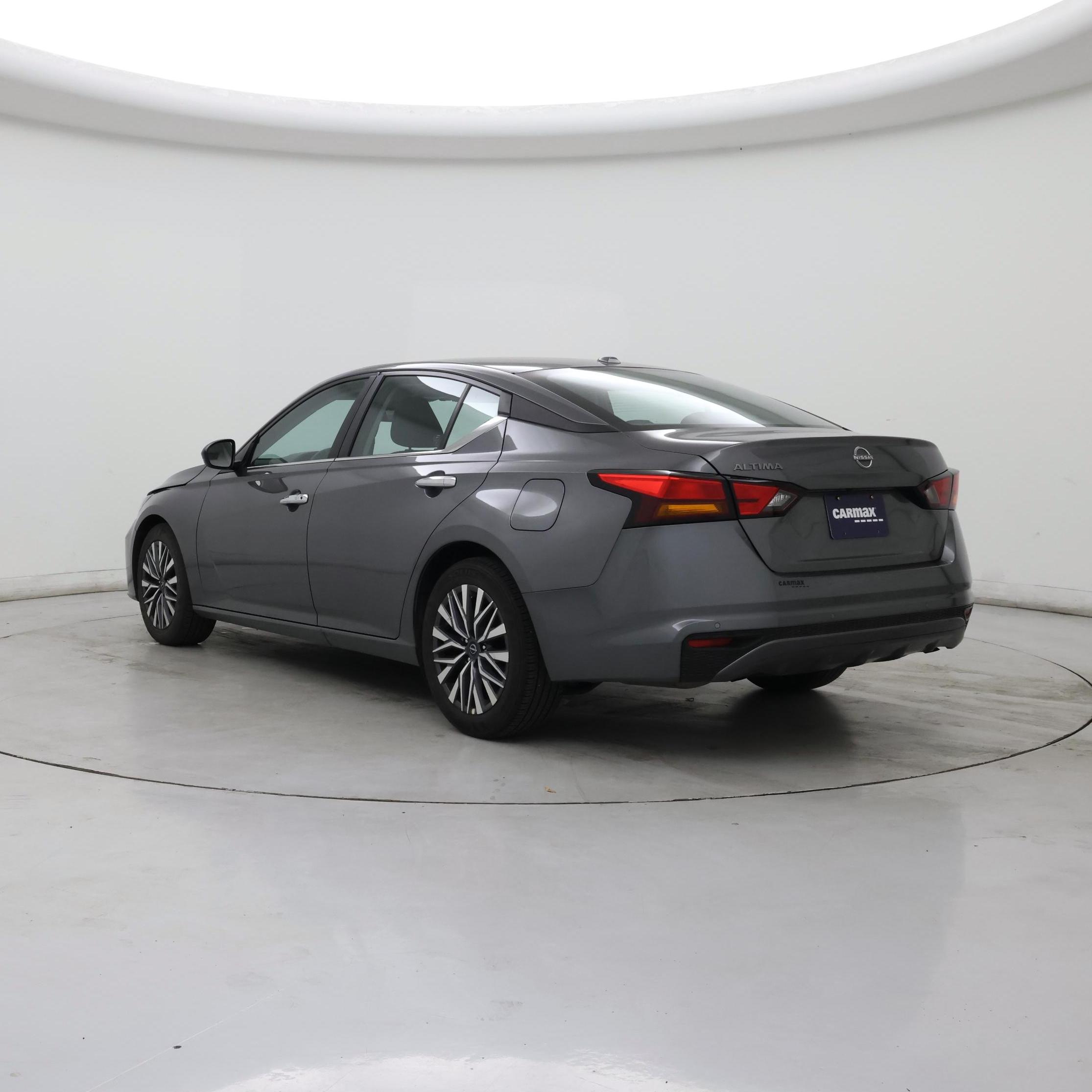 Thumbnail: 2025 Nissan Altima - 2