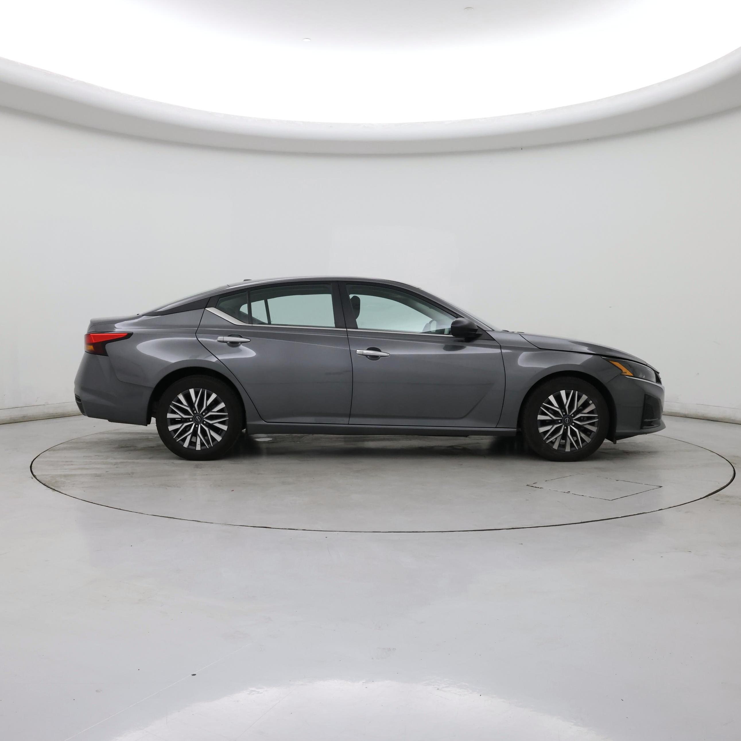 Thumbnail: 2025 Nissan Altima - 7