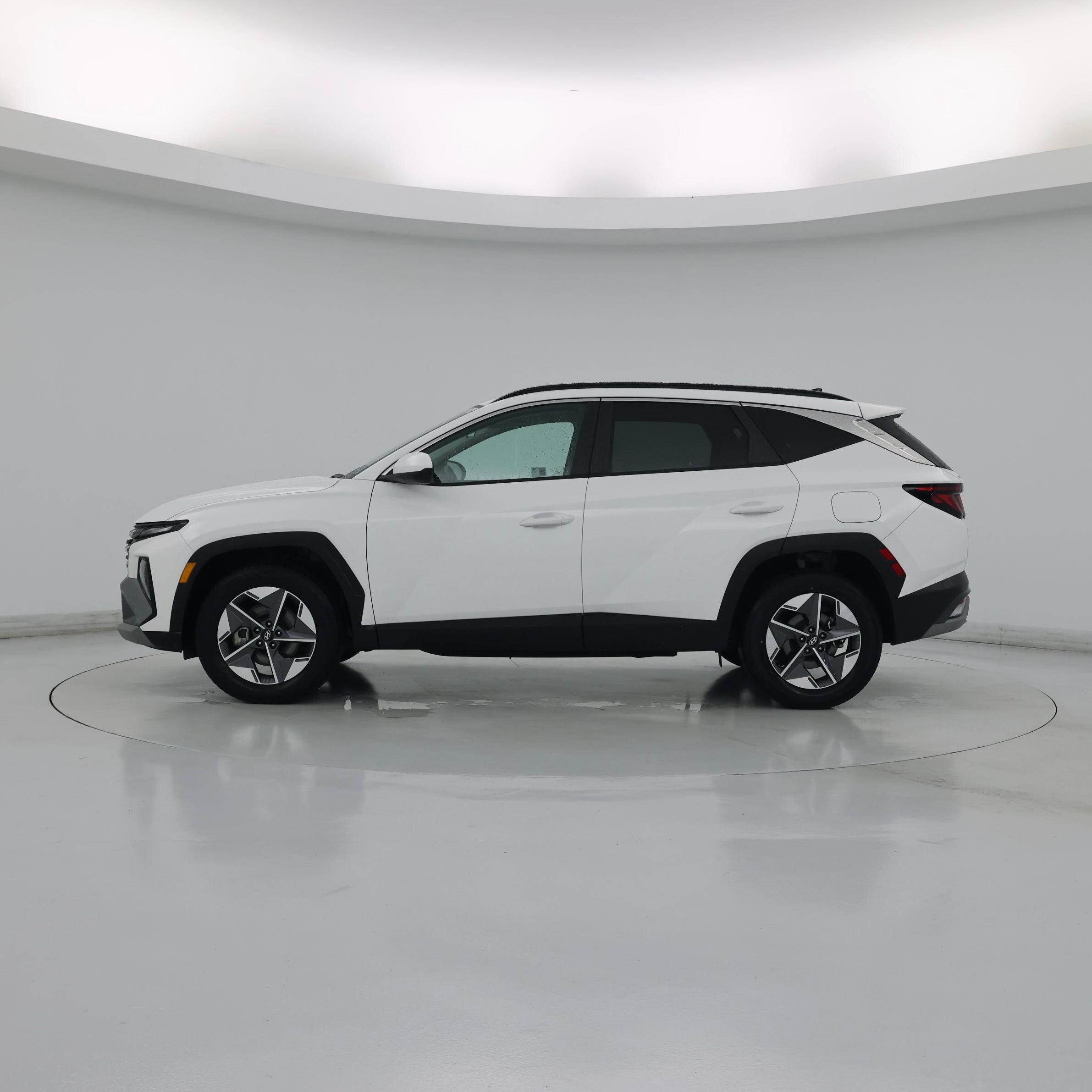 Thumbnail: 2025 Hyundai Tucson - 3