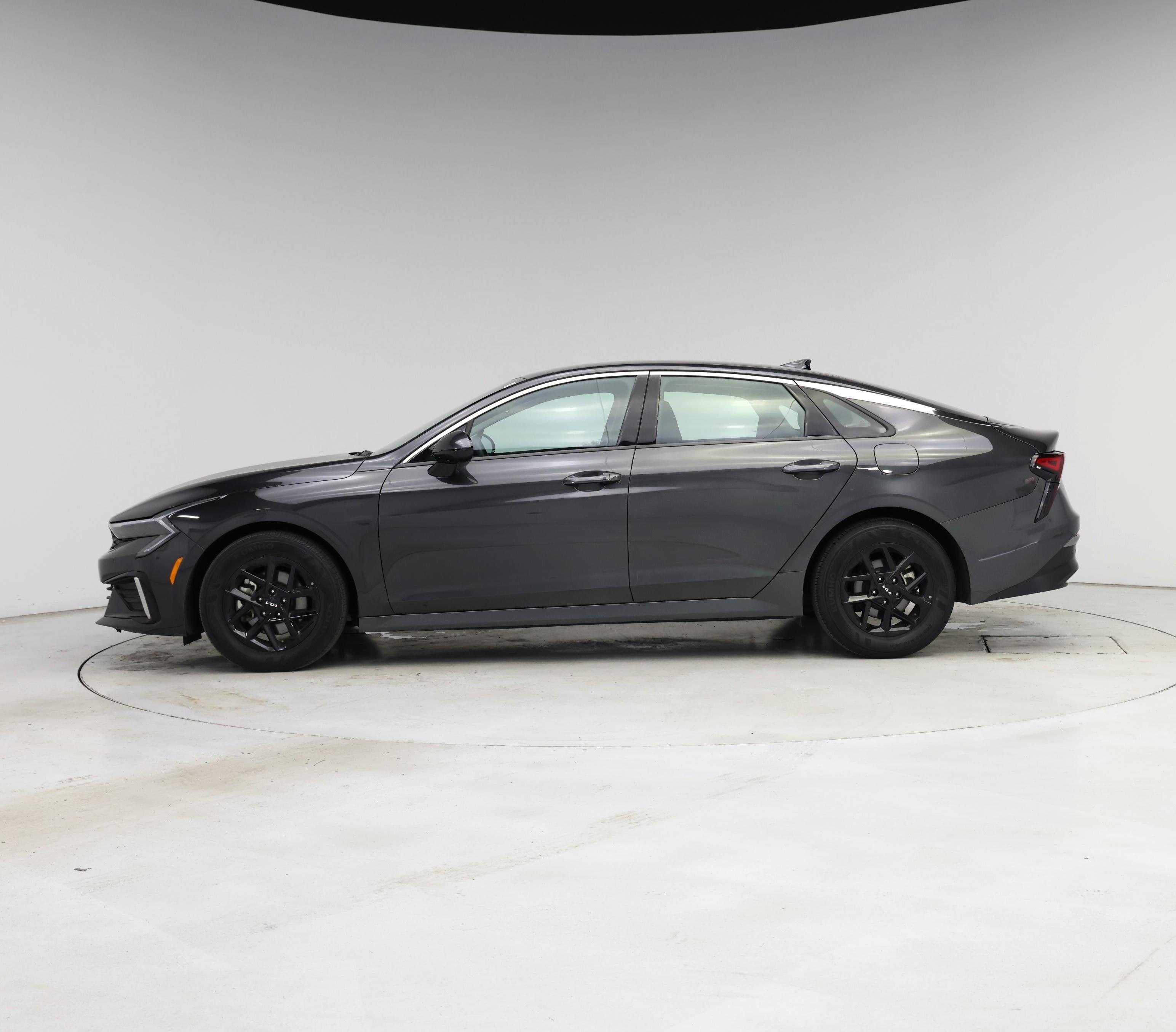 Thumbnail: 2025 Kia K5 - 3