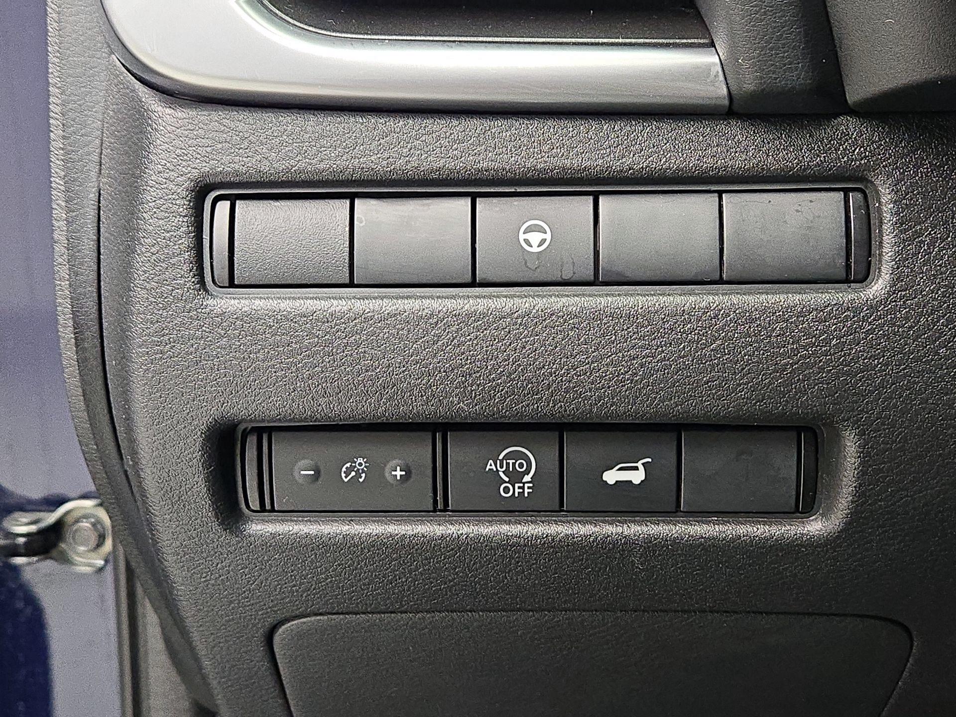 Thumbnail: 2025 Nissan Rogue - 13