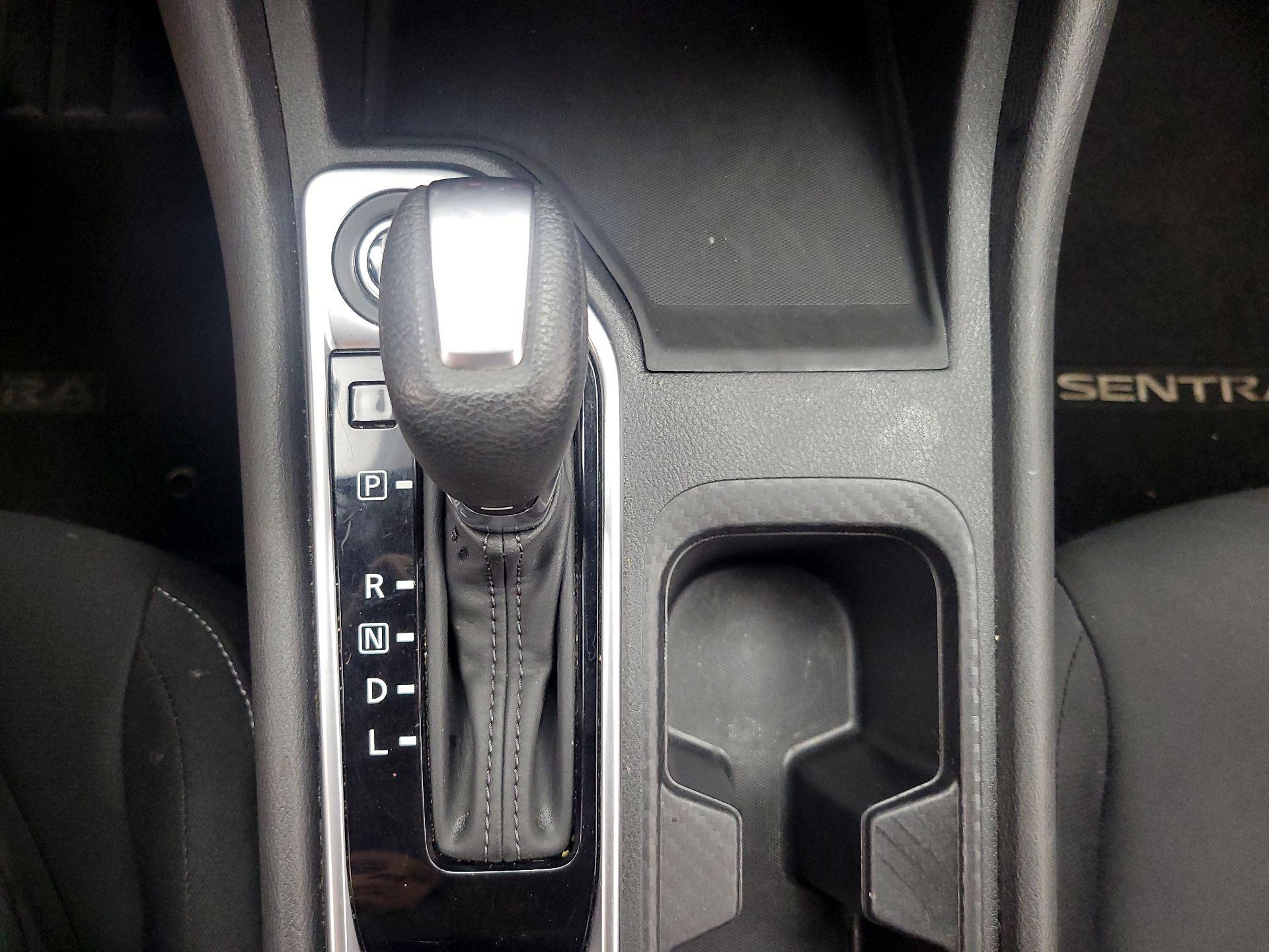 Thumbnail: 2024 Nissan Sentra - 17